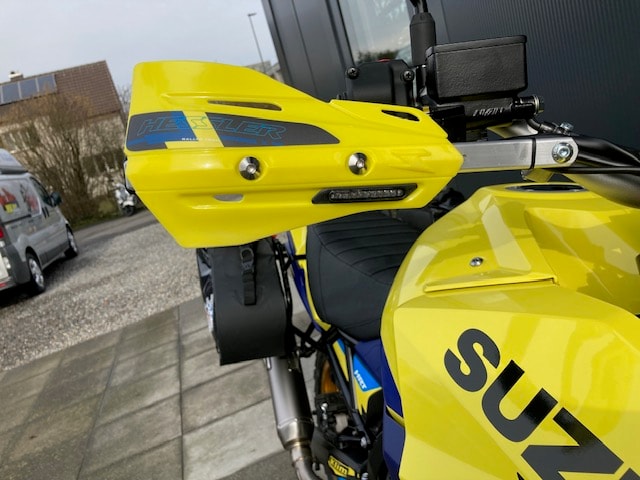 SUZUKI HESSLER EDITION-image-7
