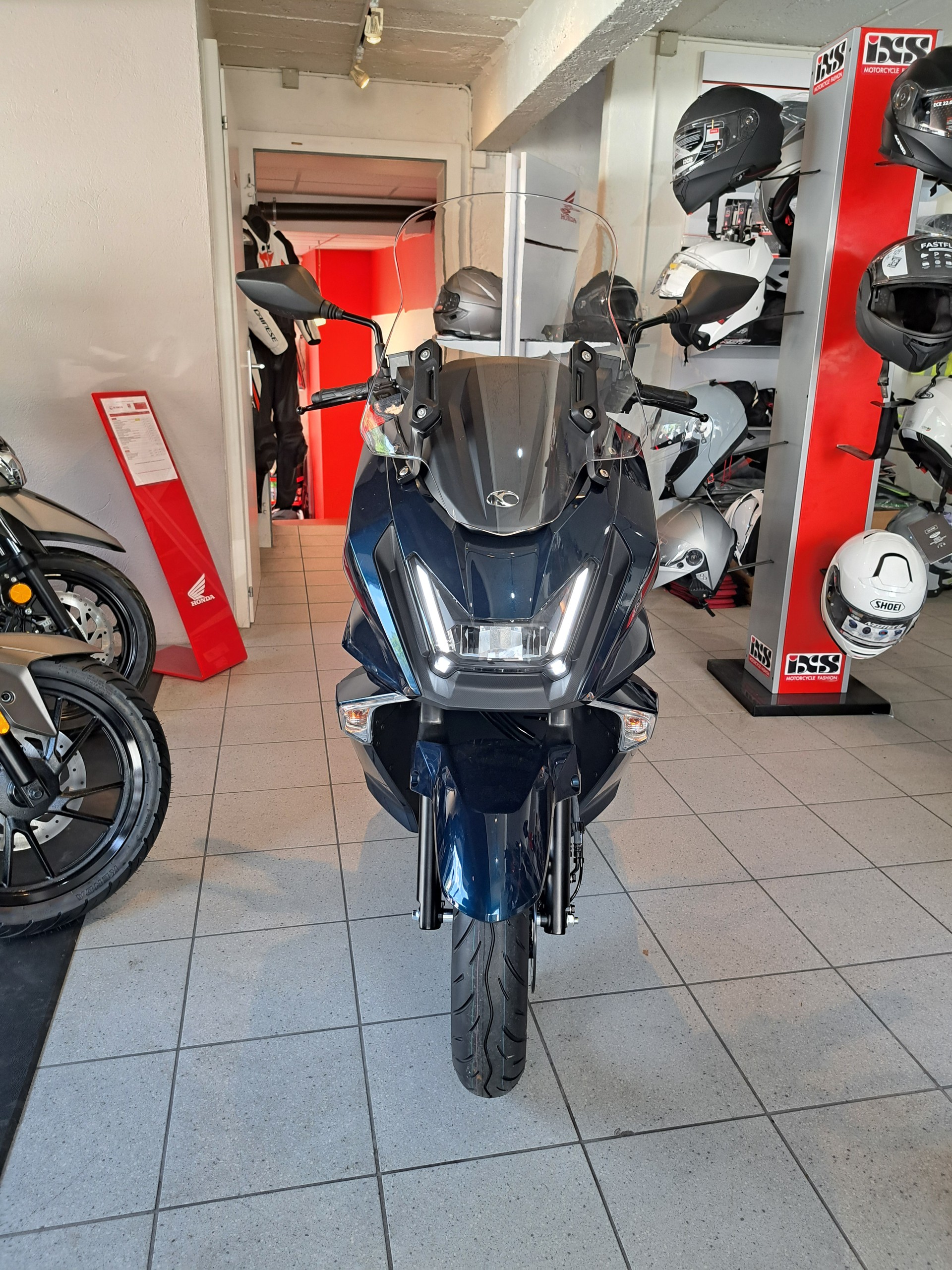 KYMCO Sky Town 125-showroom-element-3