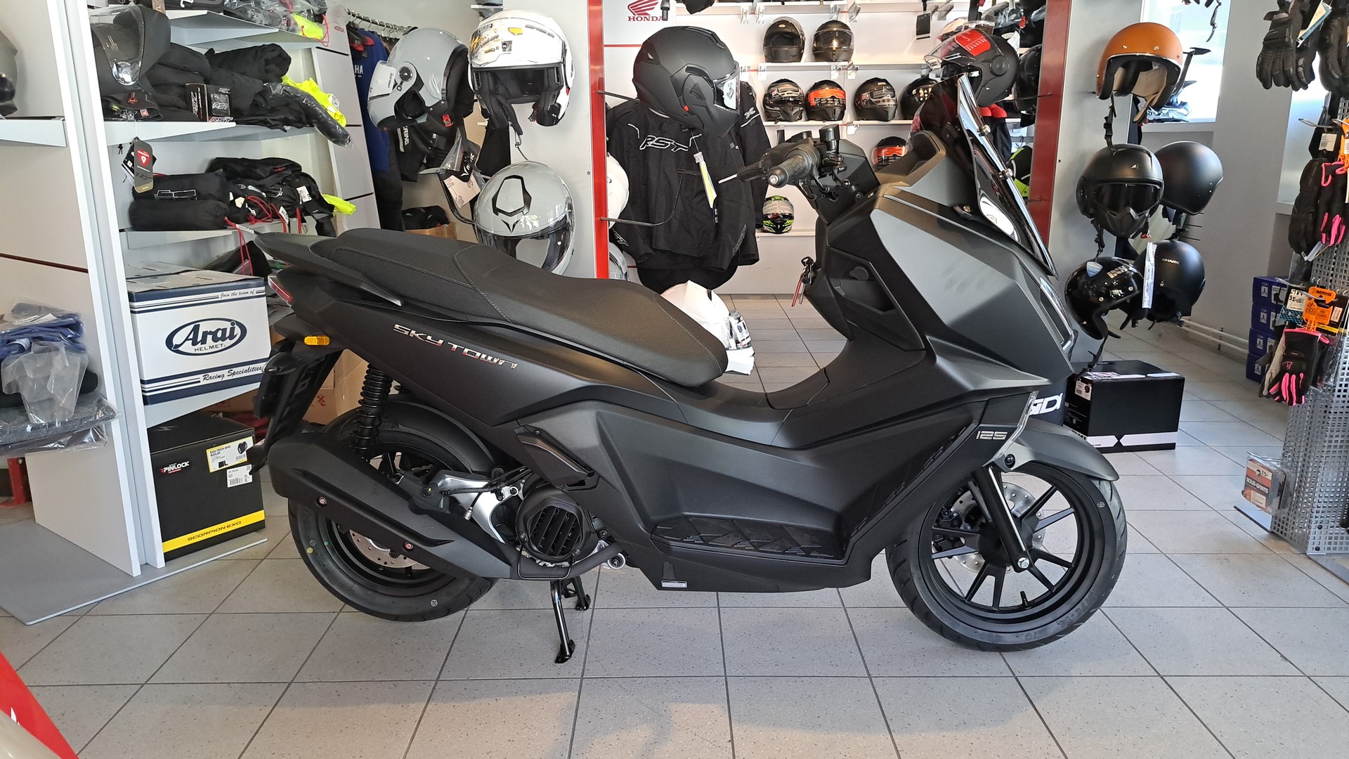 KYMCO Sky Town 125-image-8
