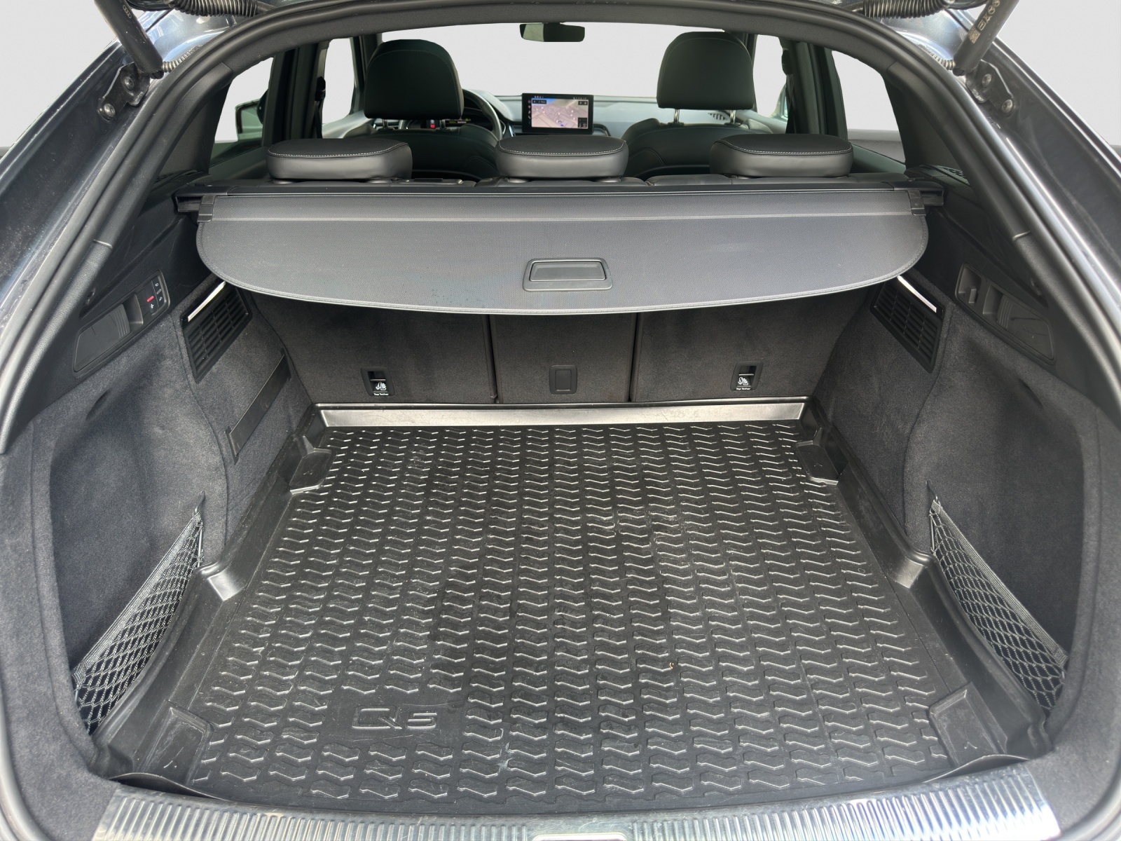 AUDI SQ5 Sportback TDI quattro tiptronic-image-9