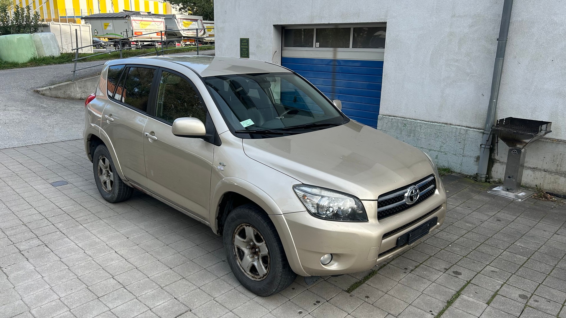 TOYOTA RAV-4 2.2D-4 D CleanPower Linea Sol-image-0