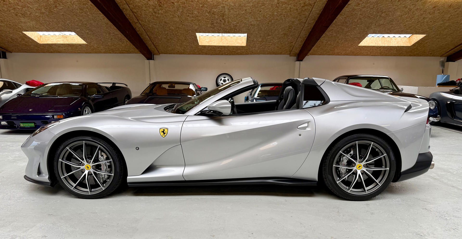 FERRARI 812 GTS-image-1
