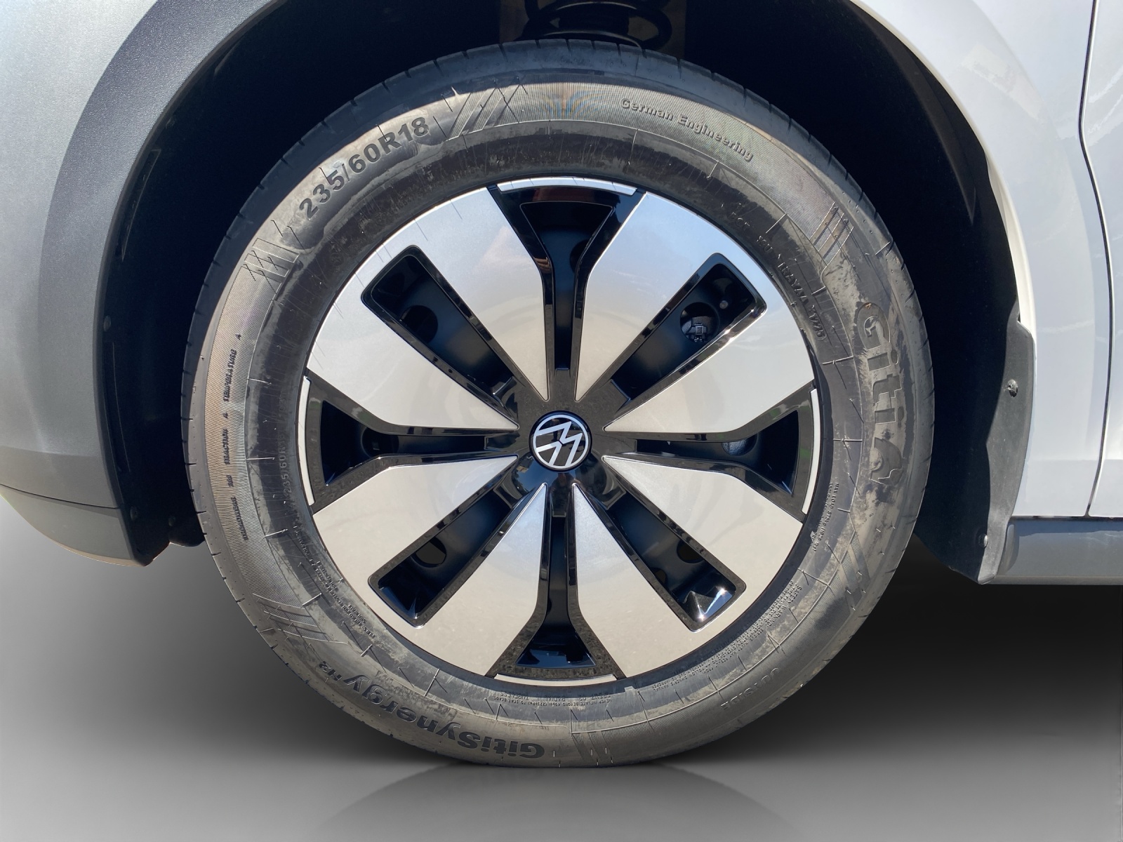 VW ID. Buzz Cargo Pure-image-15