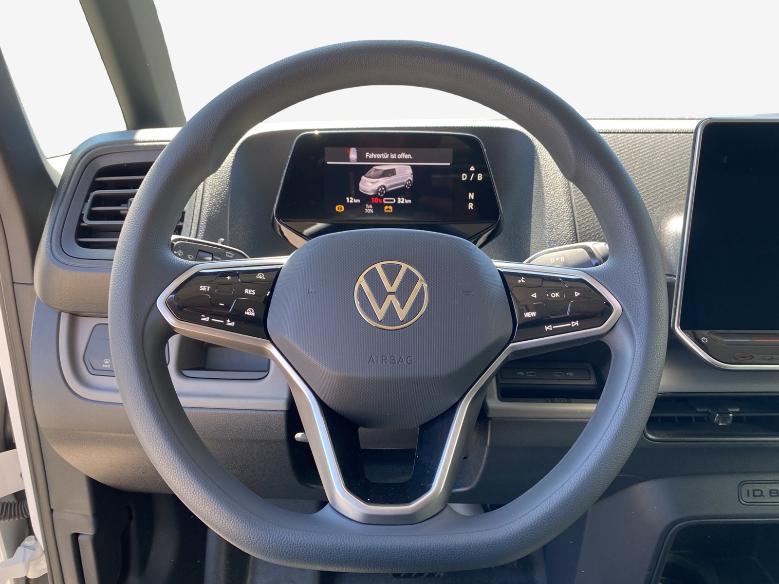 VW ID. Buzz Cargo Pure-image-9