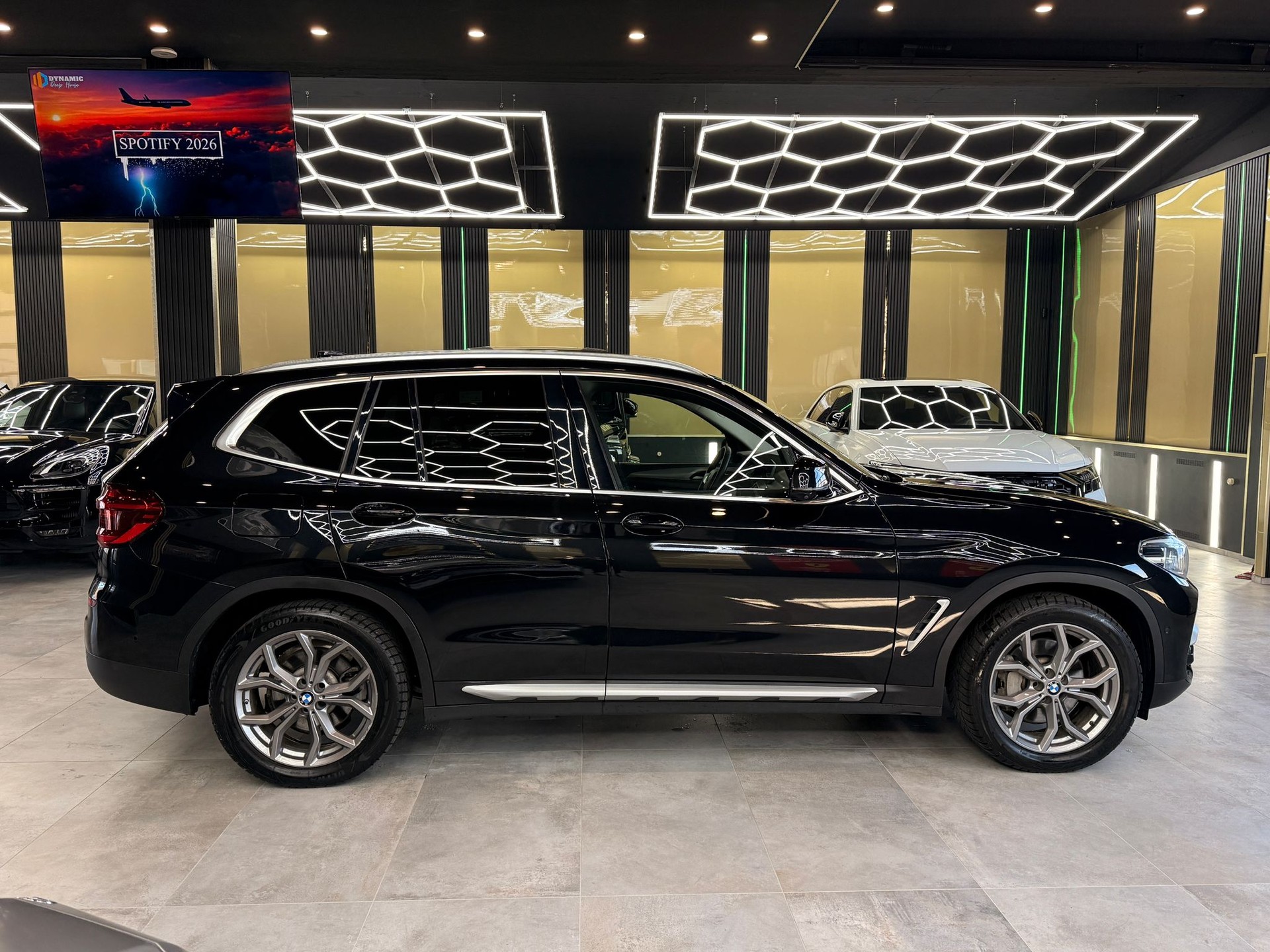 BMW X3 xDrive 30e xLine-image-3