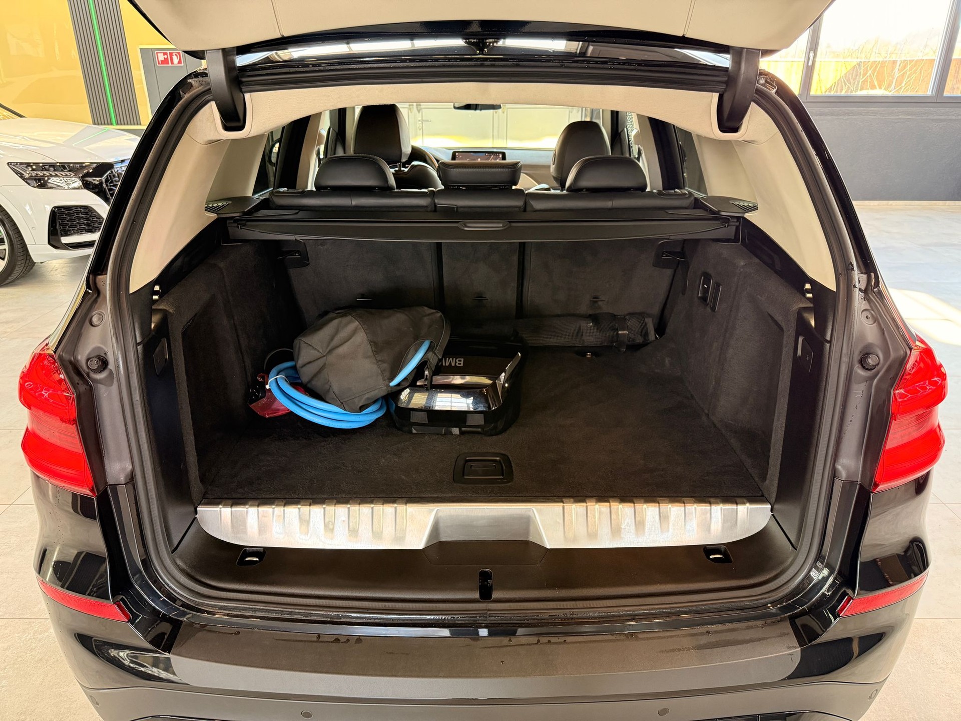 BMW X3 xDrive 30e xLine-image-13