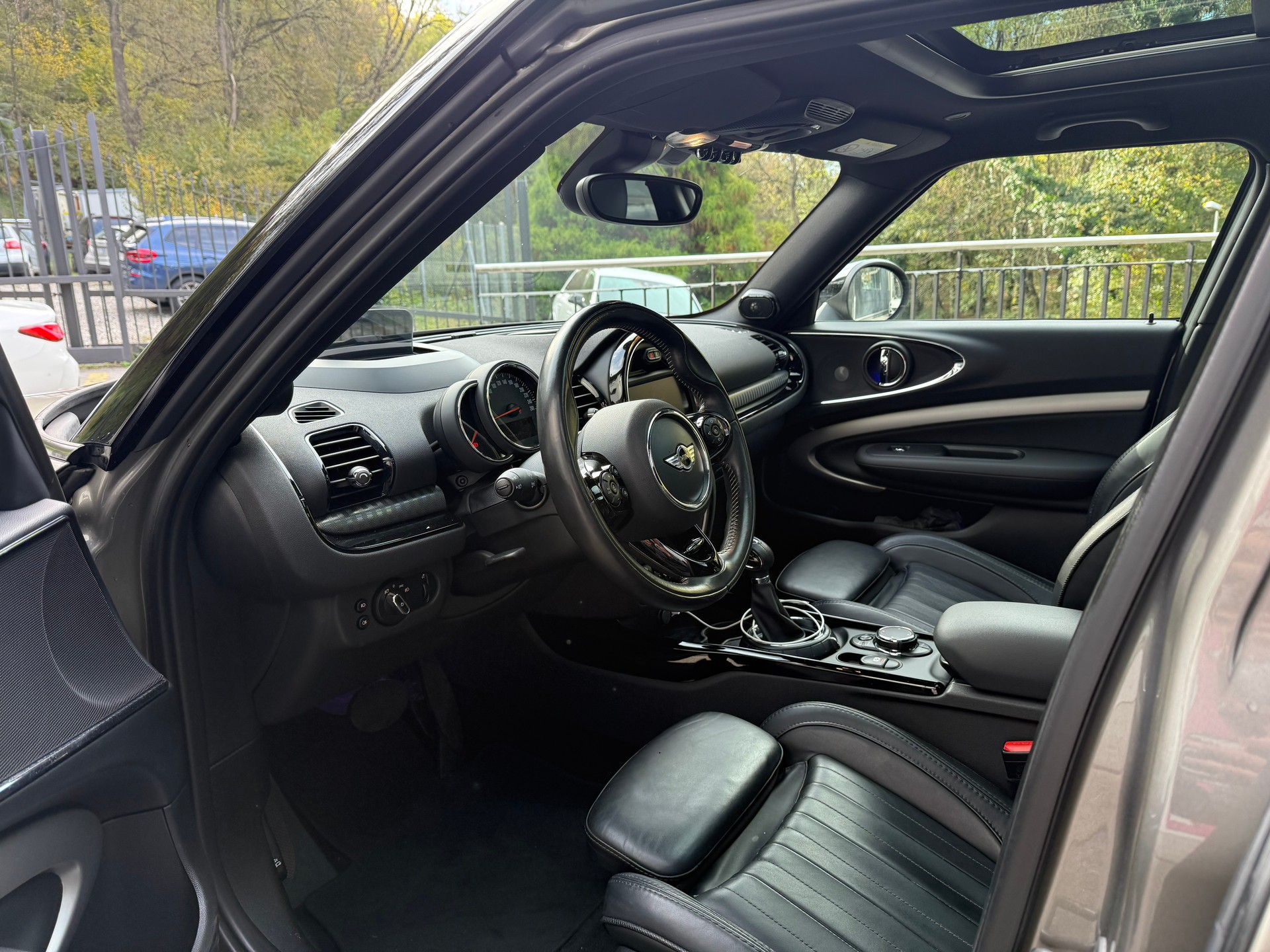 MINI Clubman Cooper Steptronic-image-7