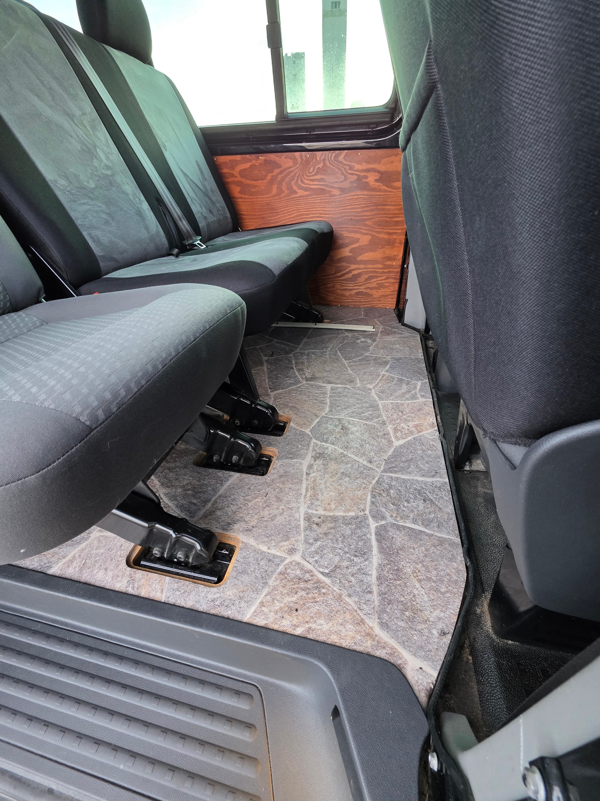 VW T5 2.0 Bi-TDI BMT DSG-image-7