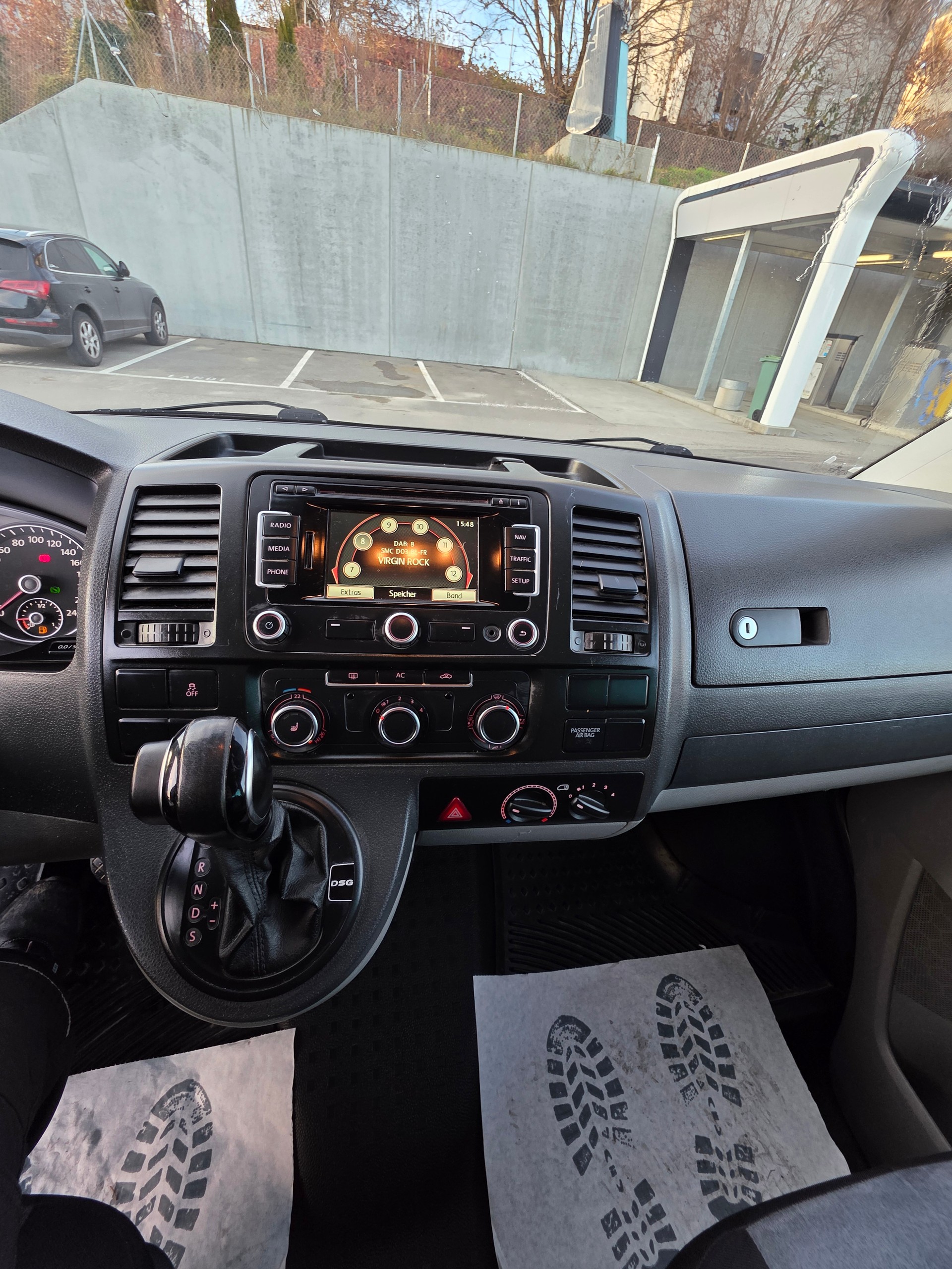 VW T5 2.0 Bi-TDI BMT DSG-image-13