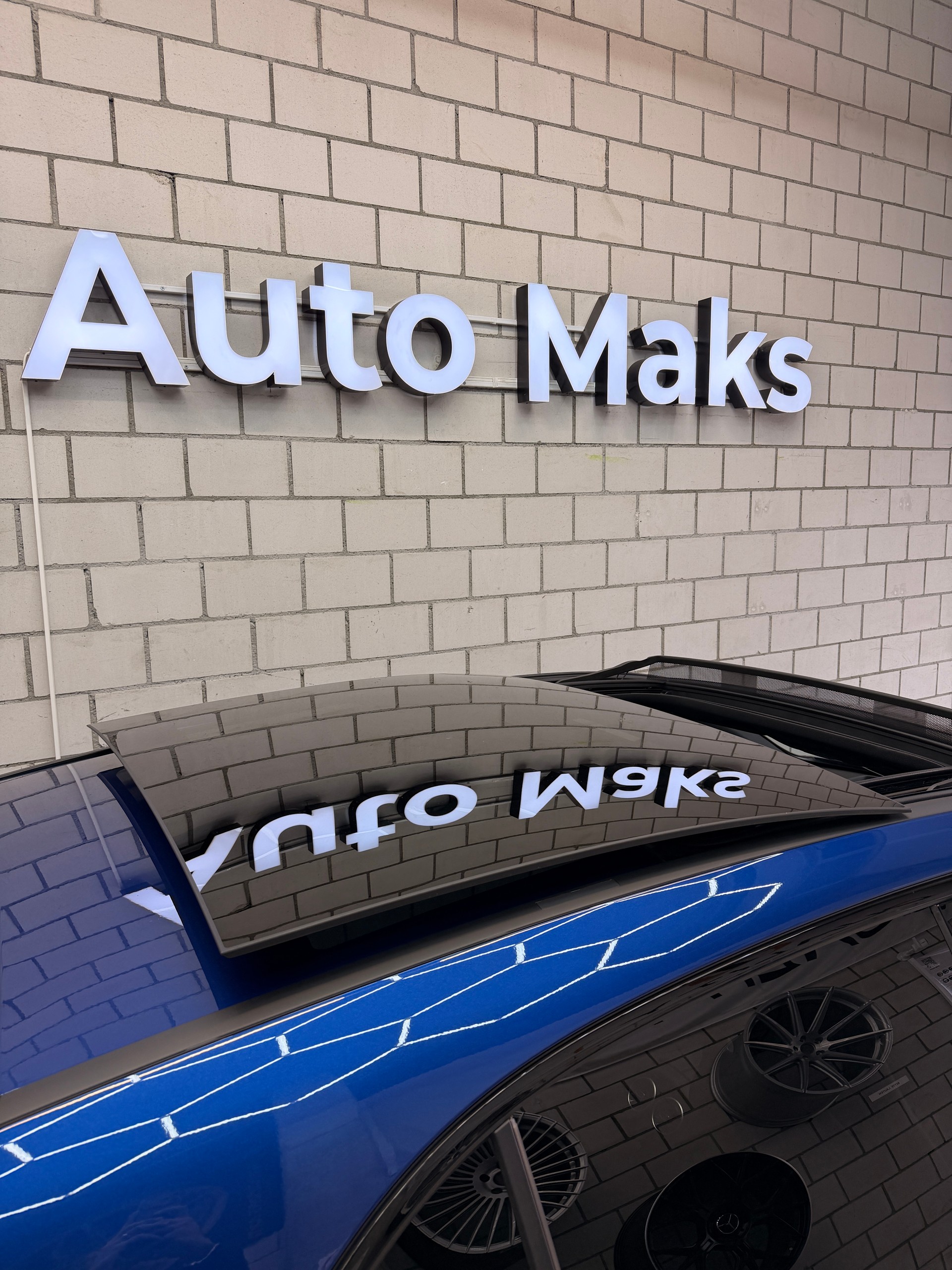 MERCEDES-BENZ A45 S-image-12