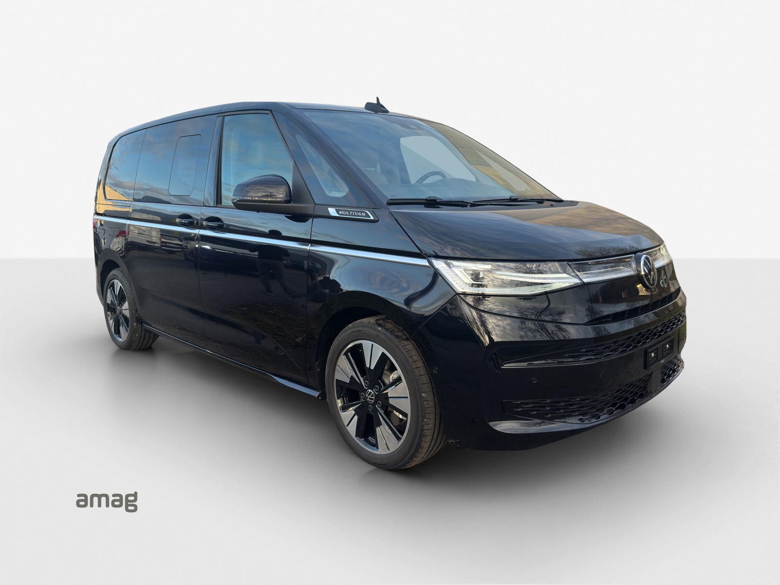VW Multivan Style Liberty kurz 150 2.0TDI-image-5