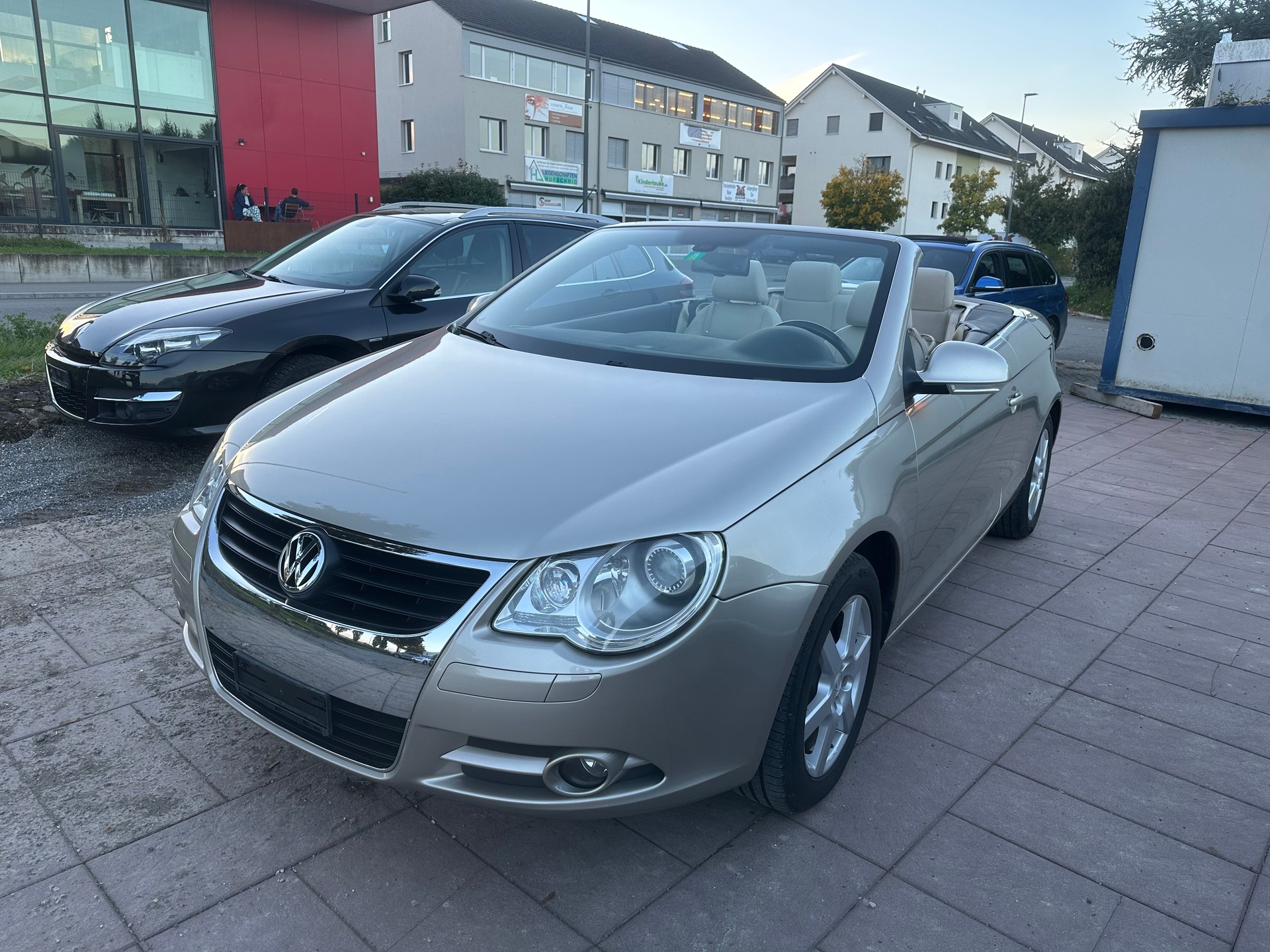 VW Eos 2.0 FSI Turbo-image-6