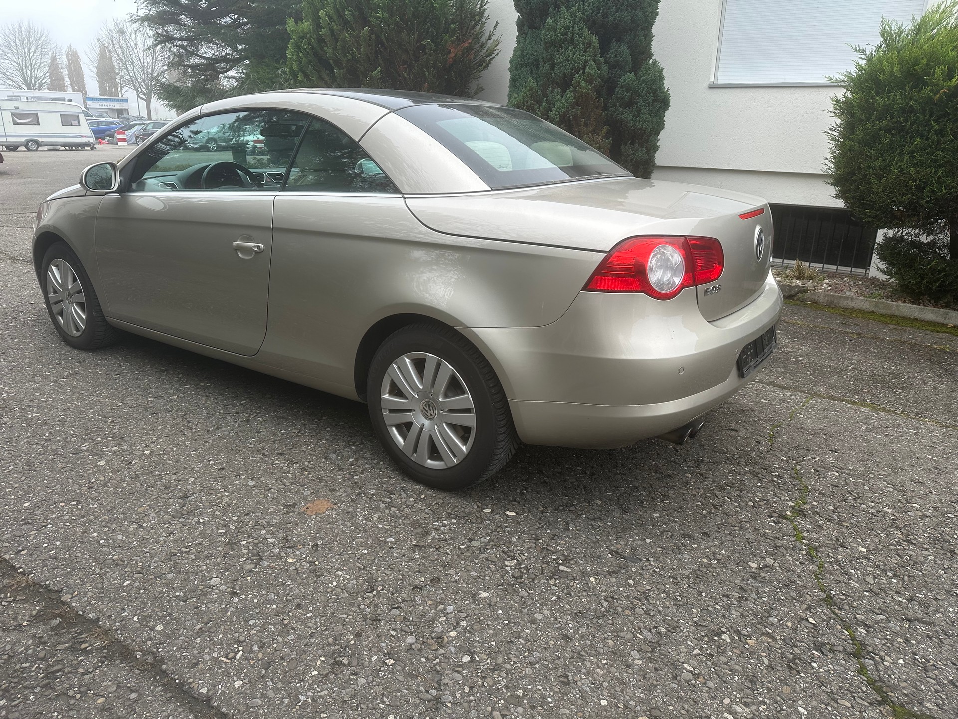 VW Eos 2.0 FSI Turbo-image-5