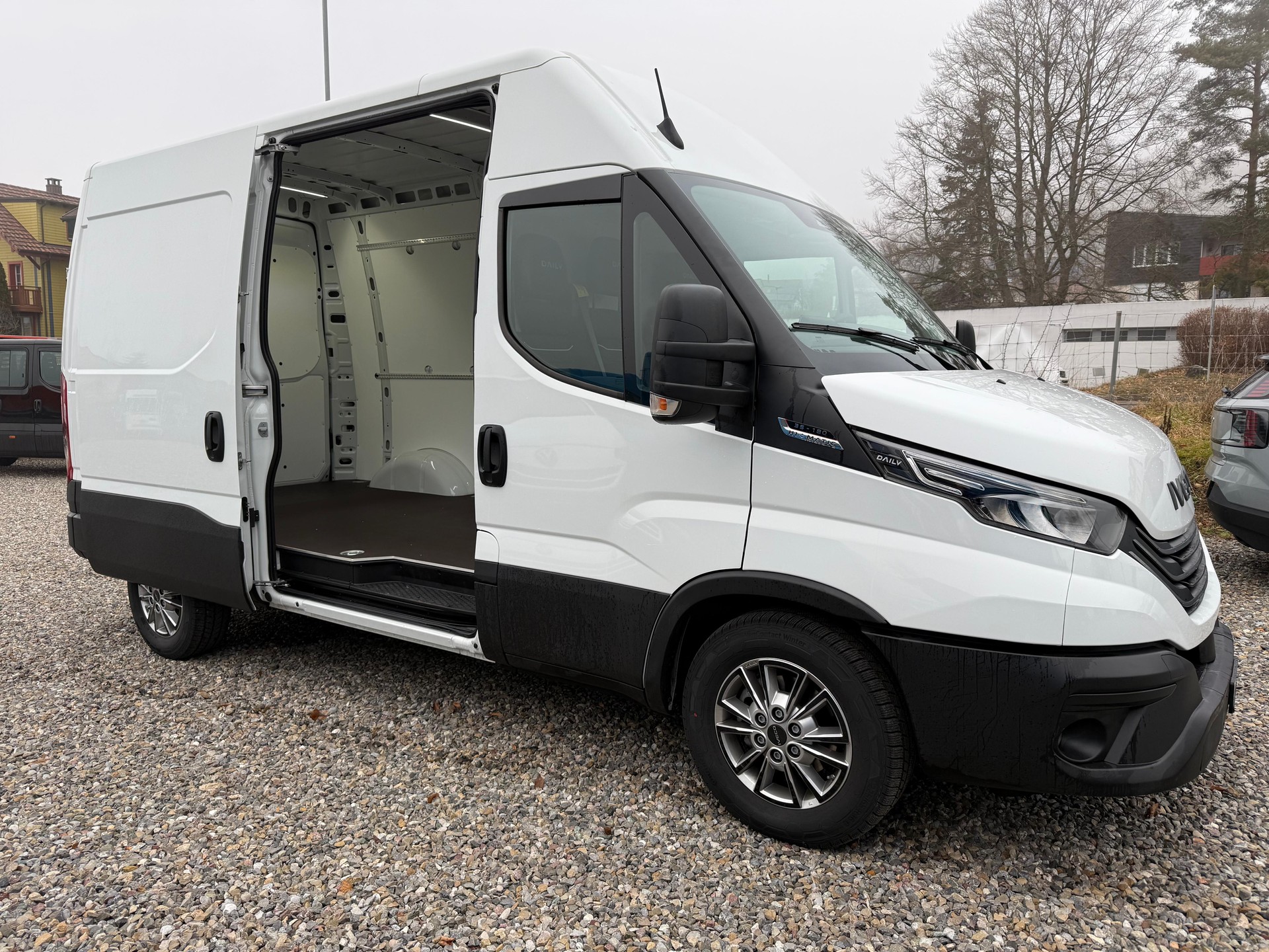 IVECO 35 S 18H V-image-3