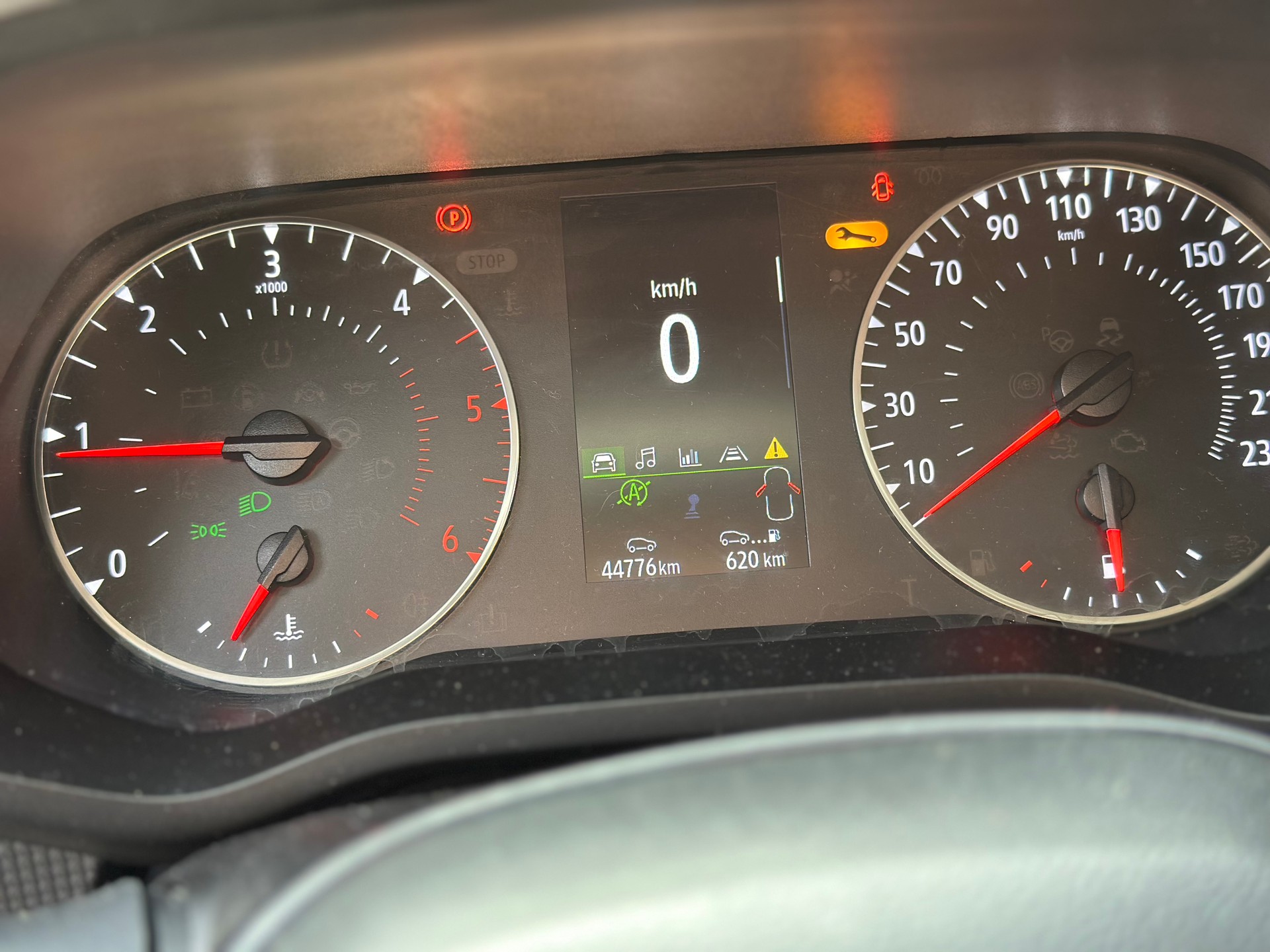 RENAULT Trafic 2.0 Blue dCi110 Business L1H1 EN-image-21