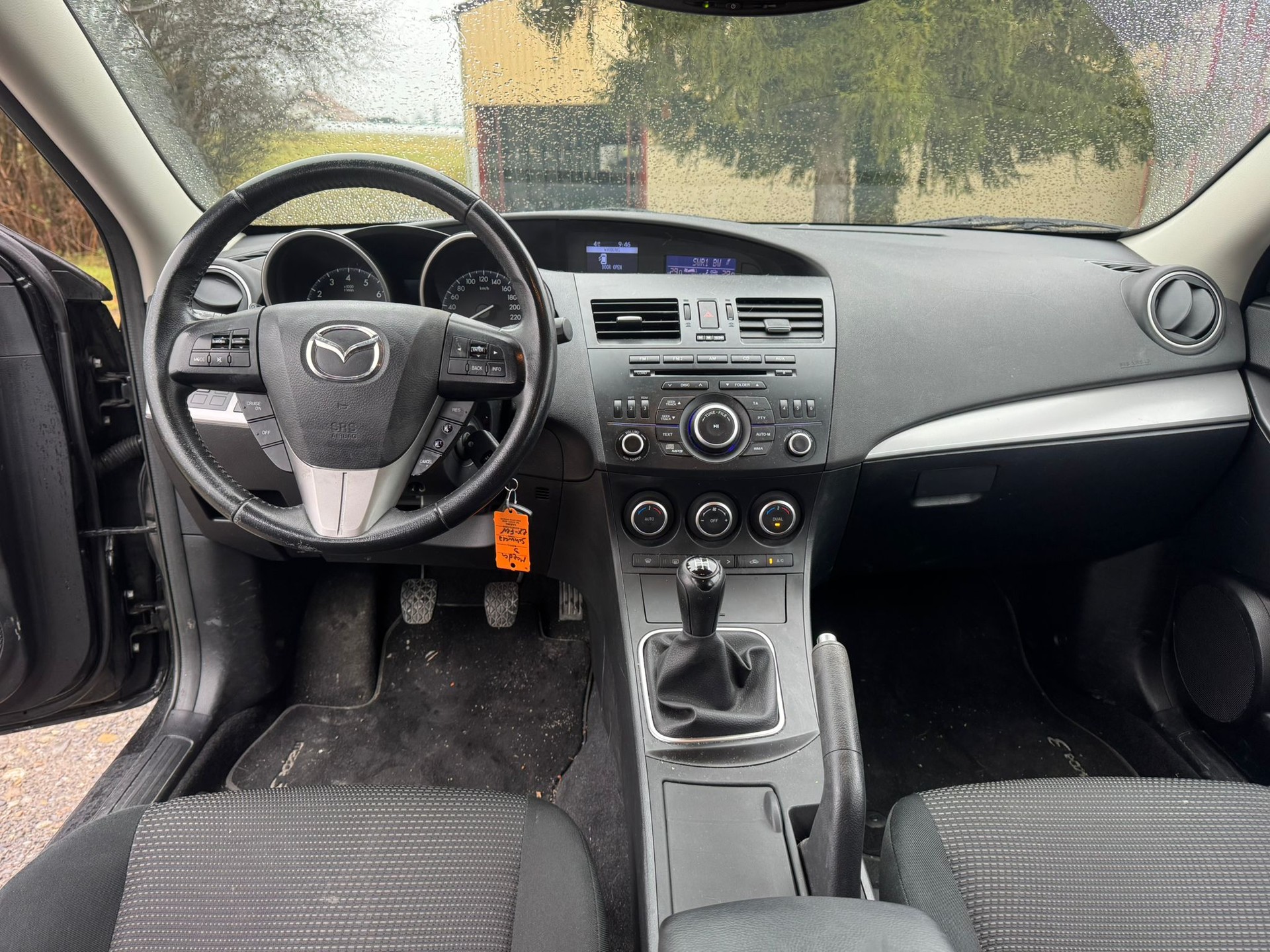 MAZDA 3 1.6 16V Confort-image-12