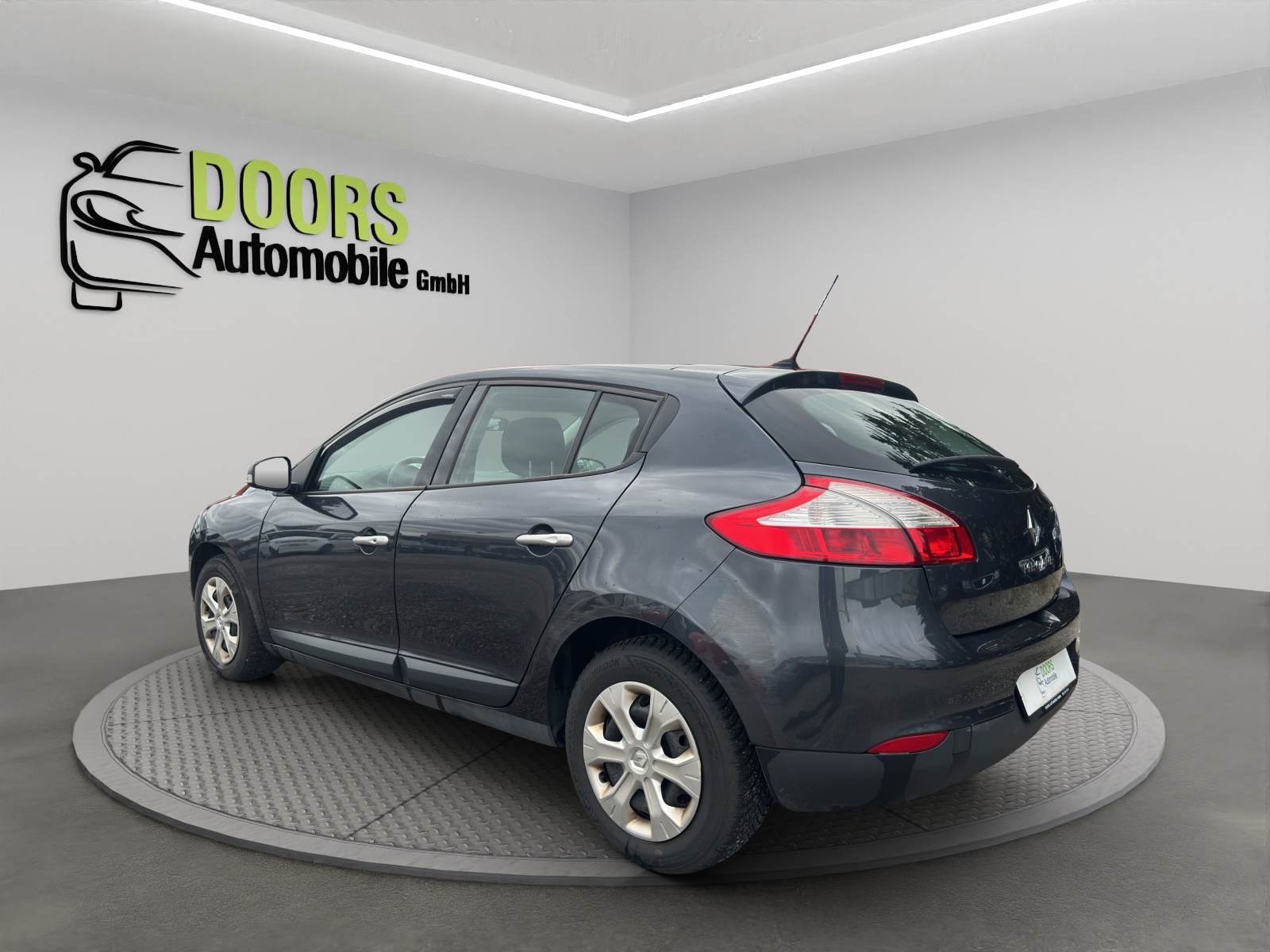 RENAULT Mégane 1.4 16V Turbo Dynamique-image-6