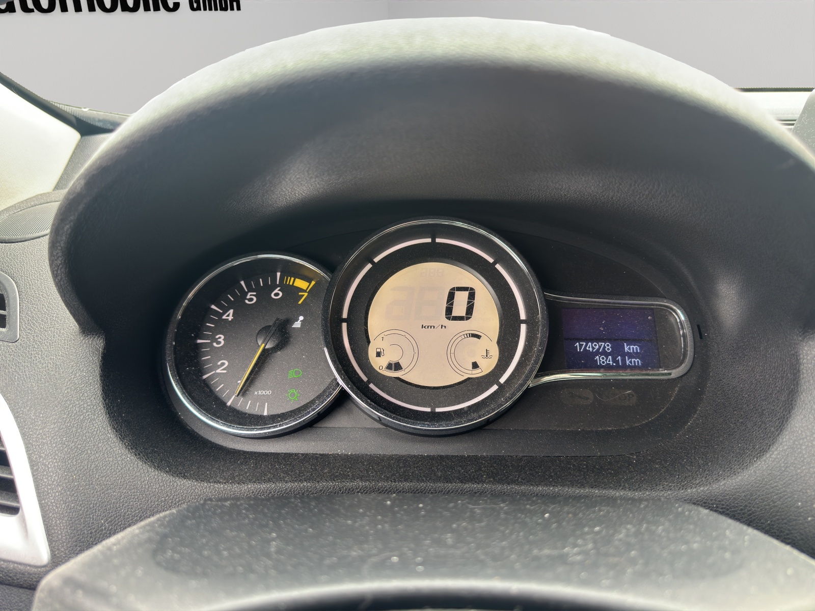 RENAULT Mégane 1.4 16V Turbo Dynamique-image-15