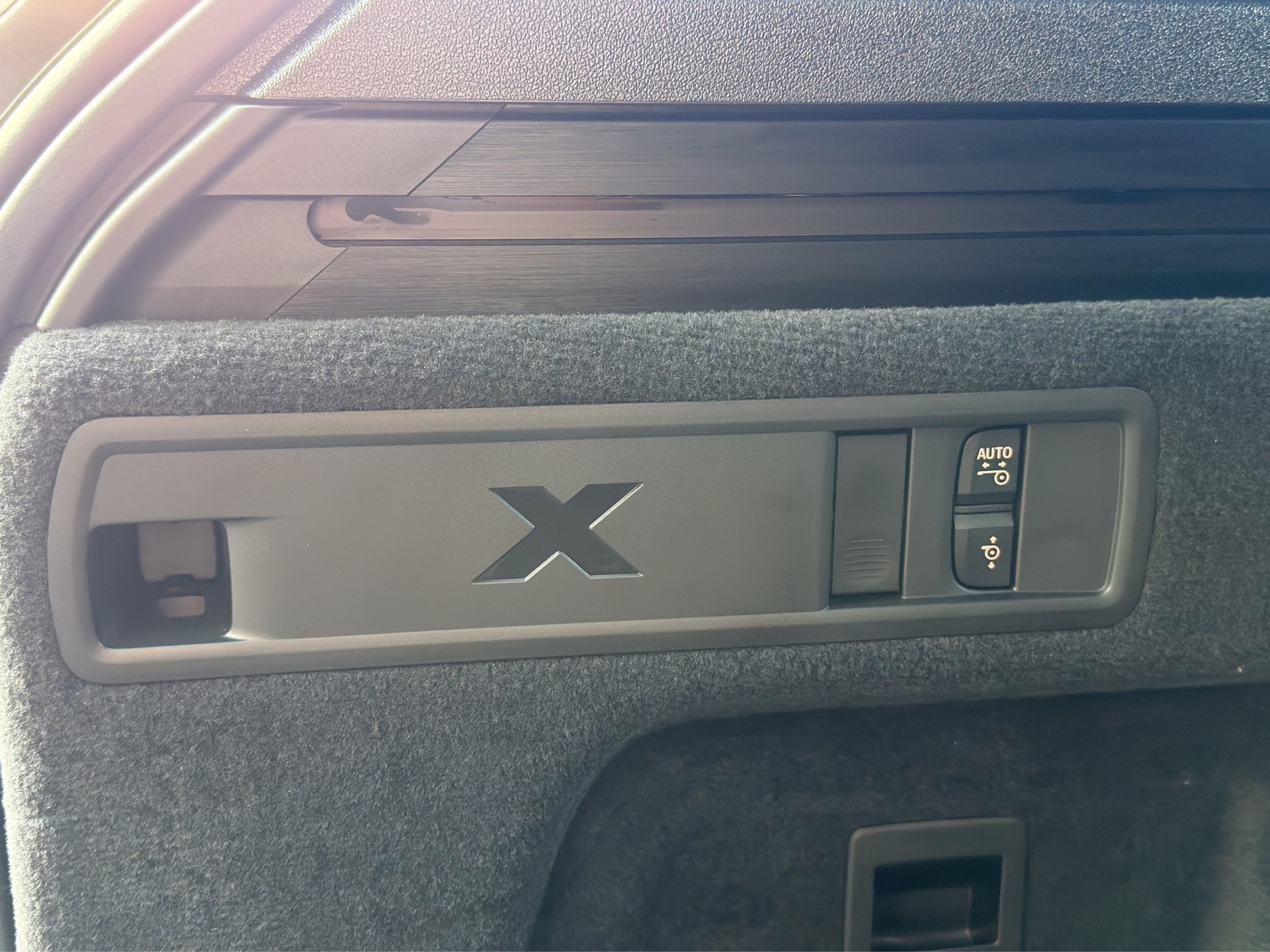 BMW X5 xDrive 48V 30d M Sport Pro Steptronic-image-23