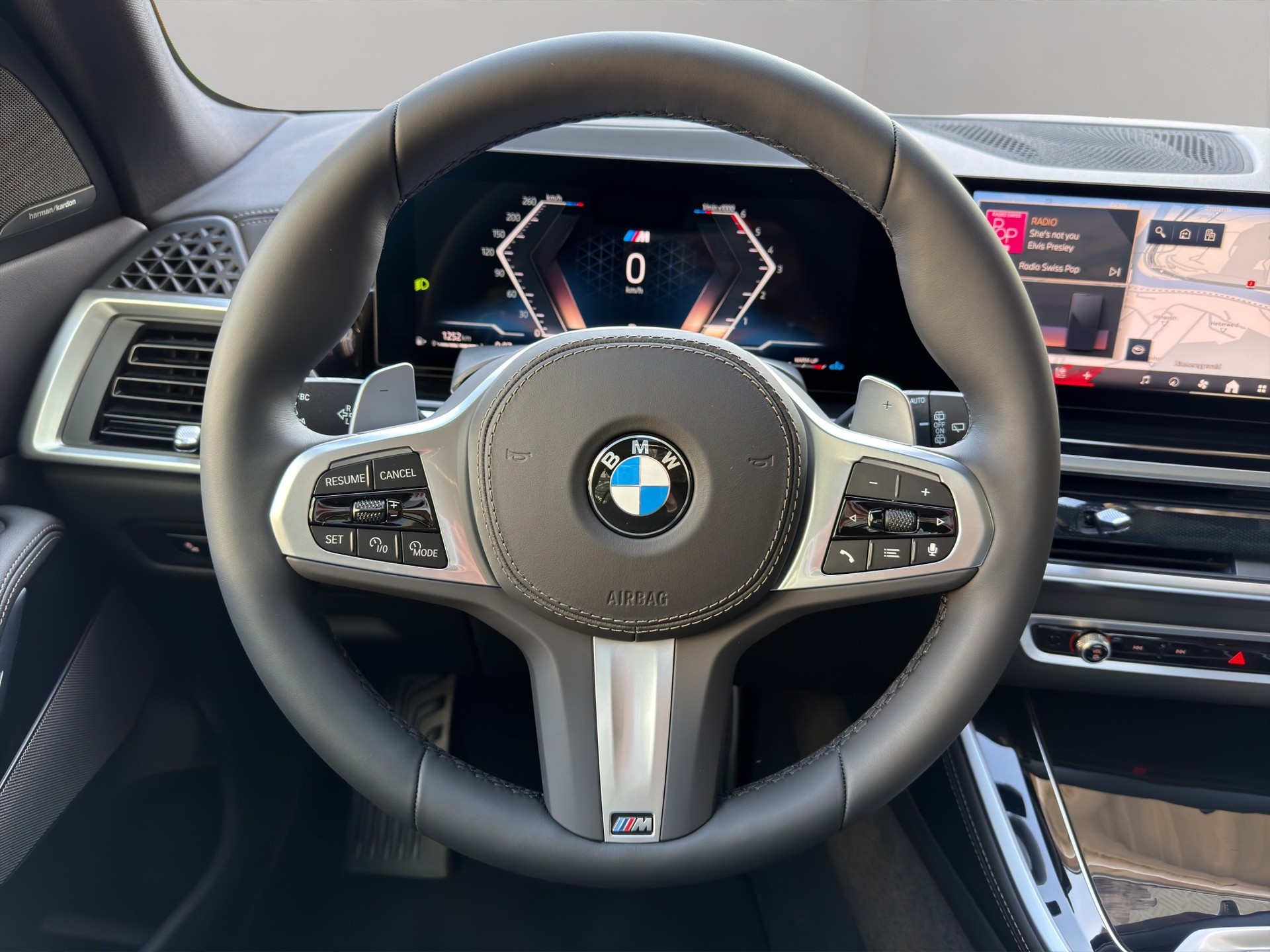 BMW X5 xDrive 48V 30d M Sport Pro Steptronic-image-12