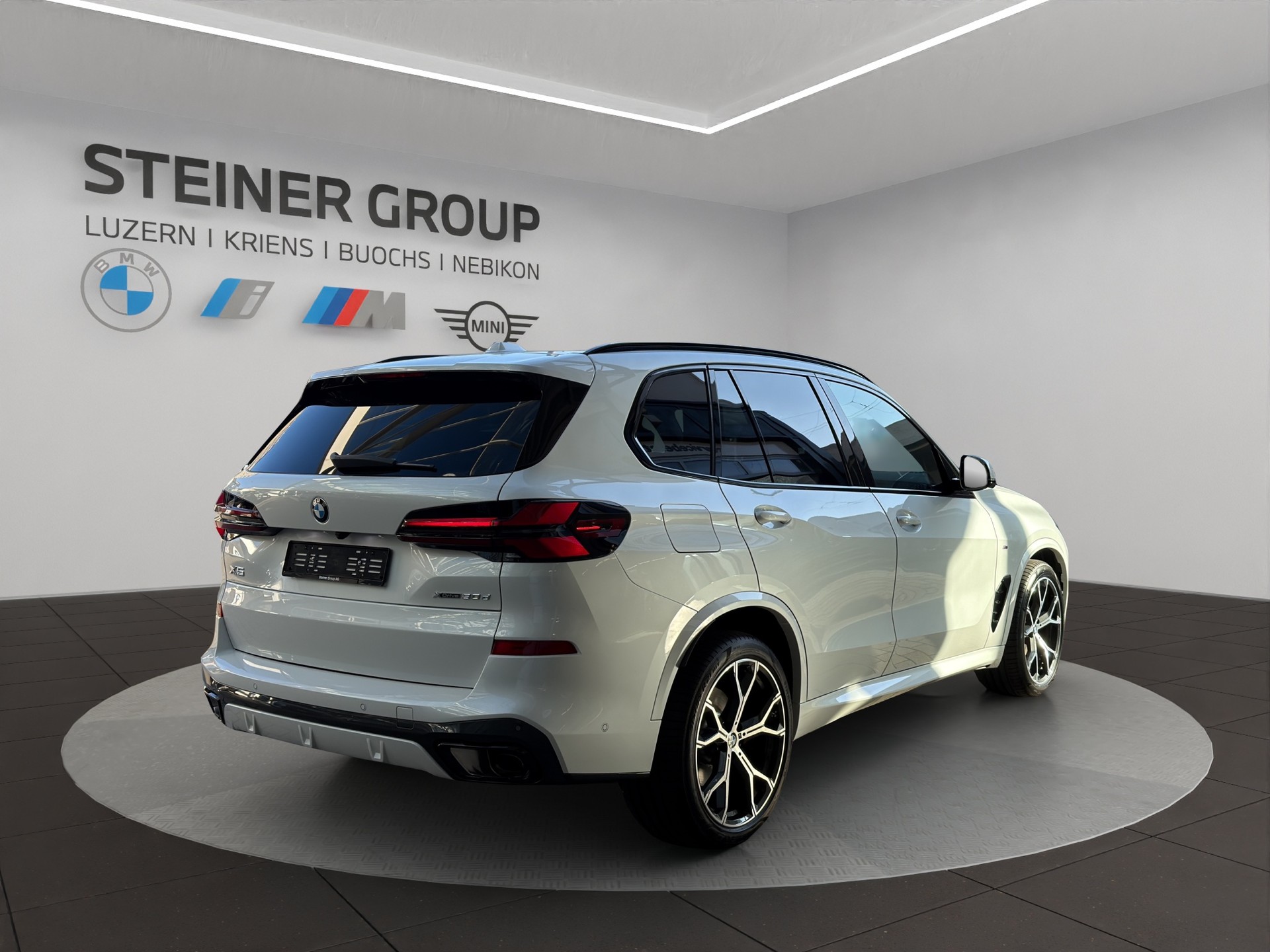 BMW X5 xDrive 48V 30d M Sport Pro Steptronic-image-4