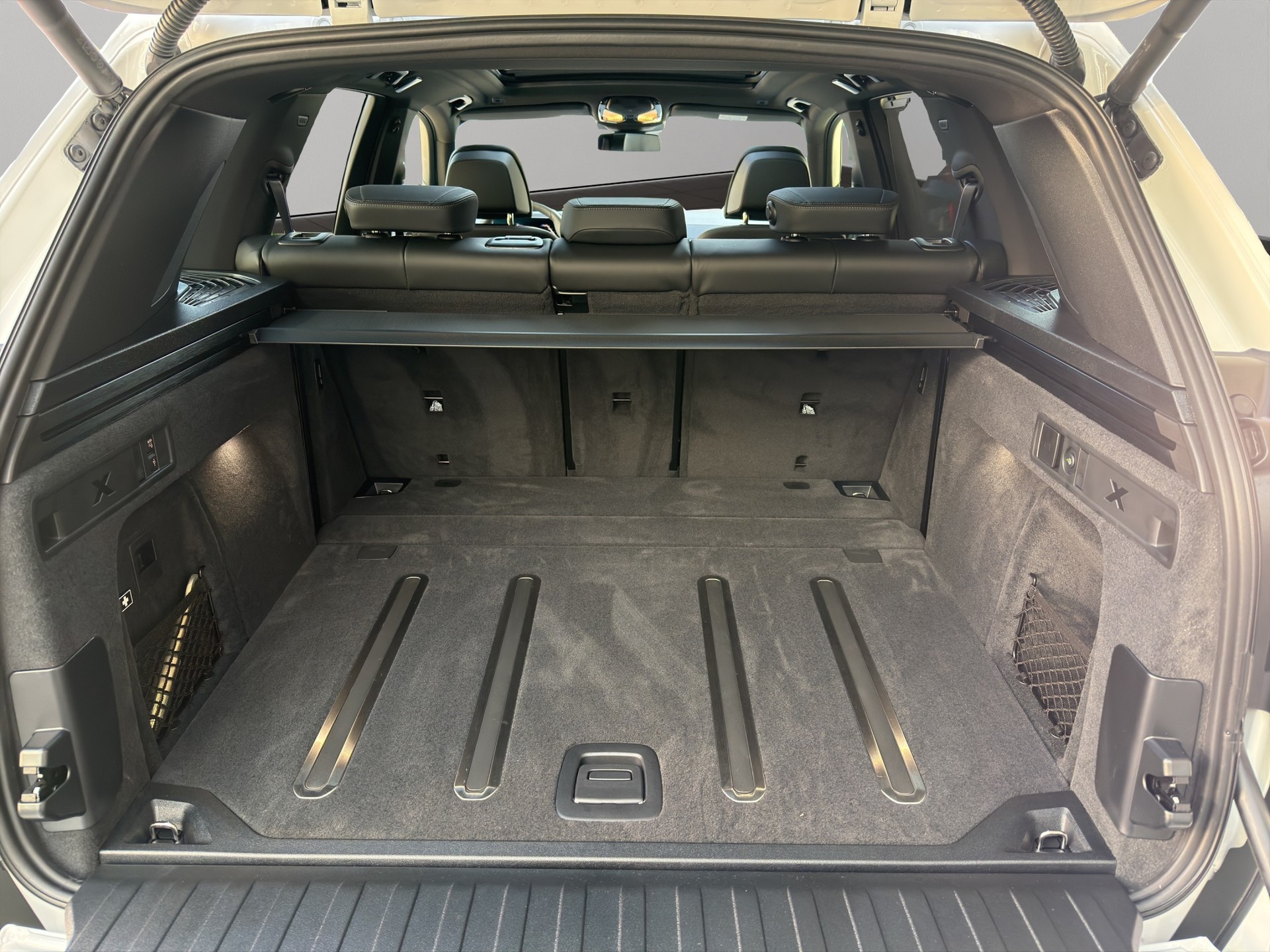 BMW X5 xDrive 48V 30d M Sport Pro Steptronic-image-18