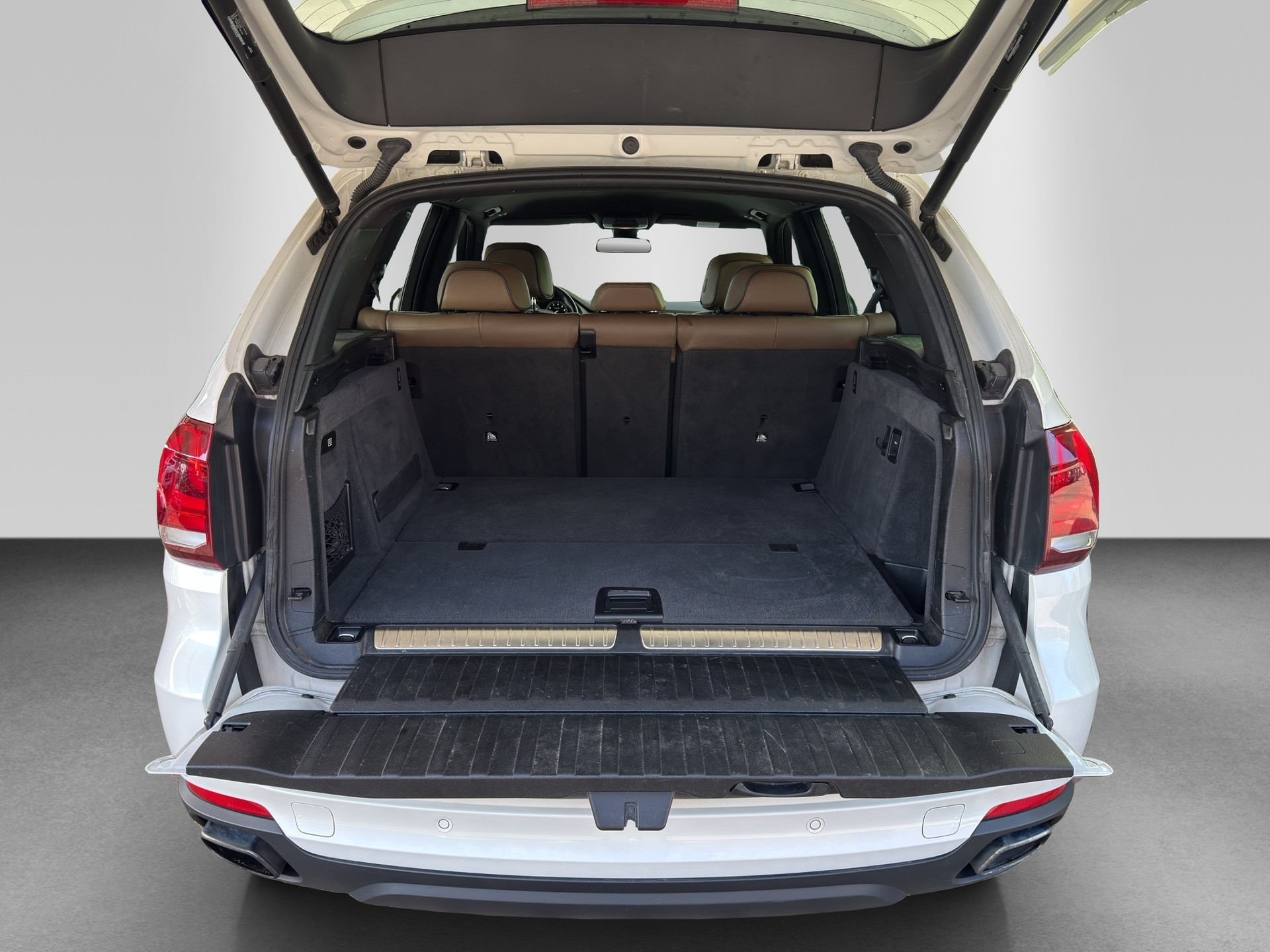 BMW X5 xDrive 40e iPerformance Steptronic-image-17