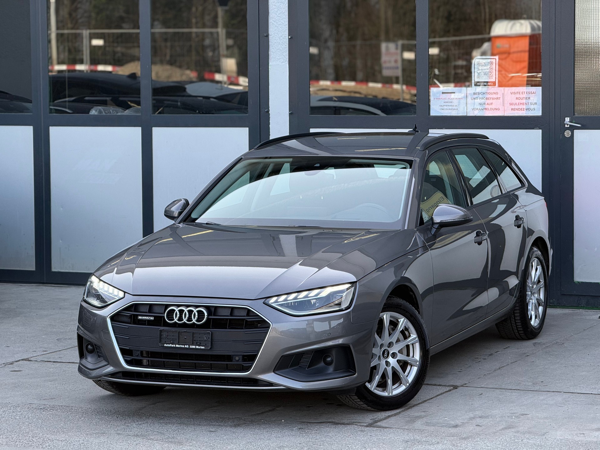 AUDI A4 Avant 40 TDI Attraction quattro S-tronic-image-0
