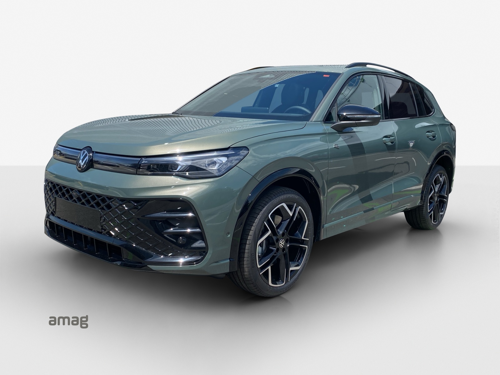 VW Tiguan 2.0 TSI DSG R-Line 4Motion-image-0