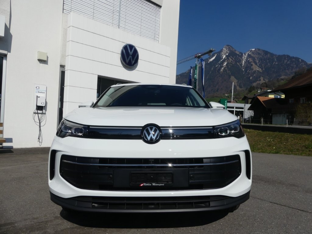 VW Tiguan 2.0 TSI DSG United 4Motion-image-5