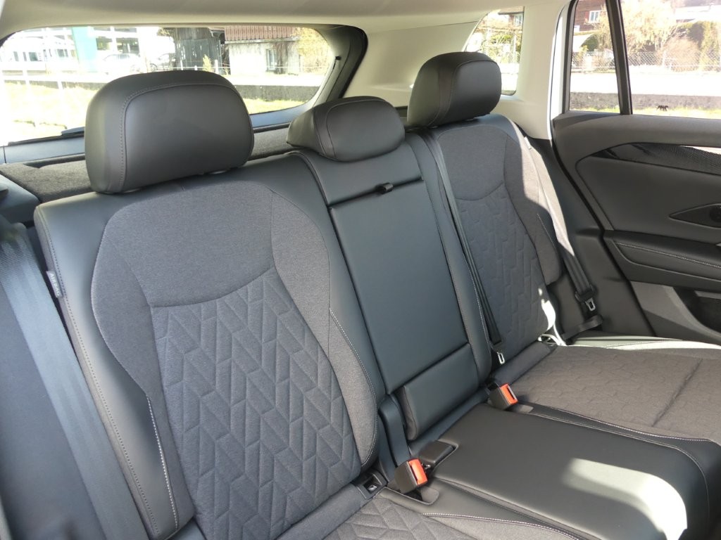 VW Tiguan 2.0 TSI DSG United 4Motion-image-12