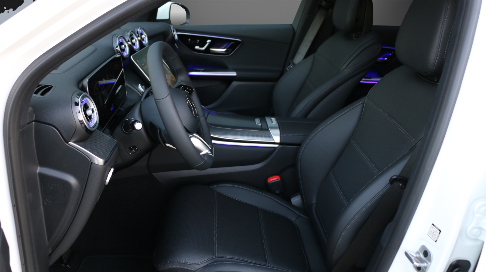 MERCEDES-BENZ GLC 300 de 4MATIC Coupé with EQ Hybrid Technology-image-6