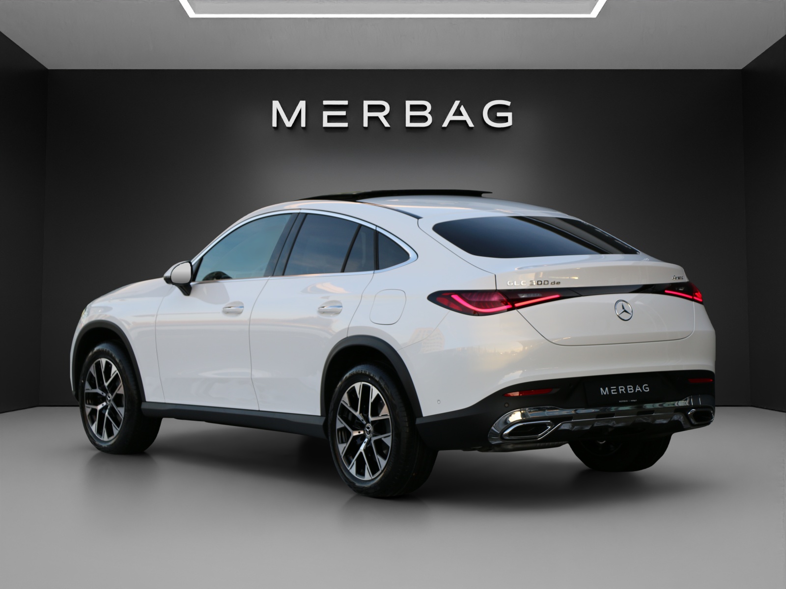 MERCEDES-BENZ GLC 300 de 4MATIC Coupé with EQ Hybrid Technology-image-3
