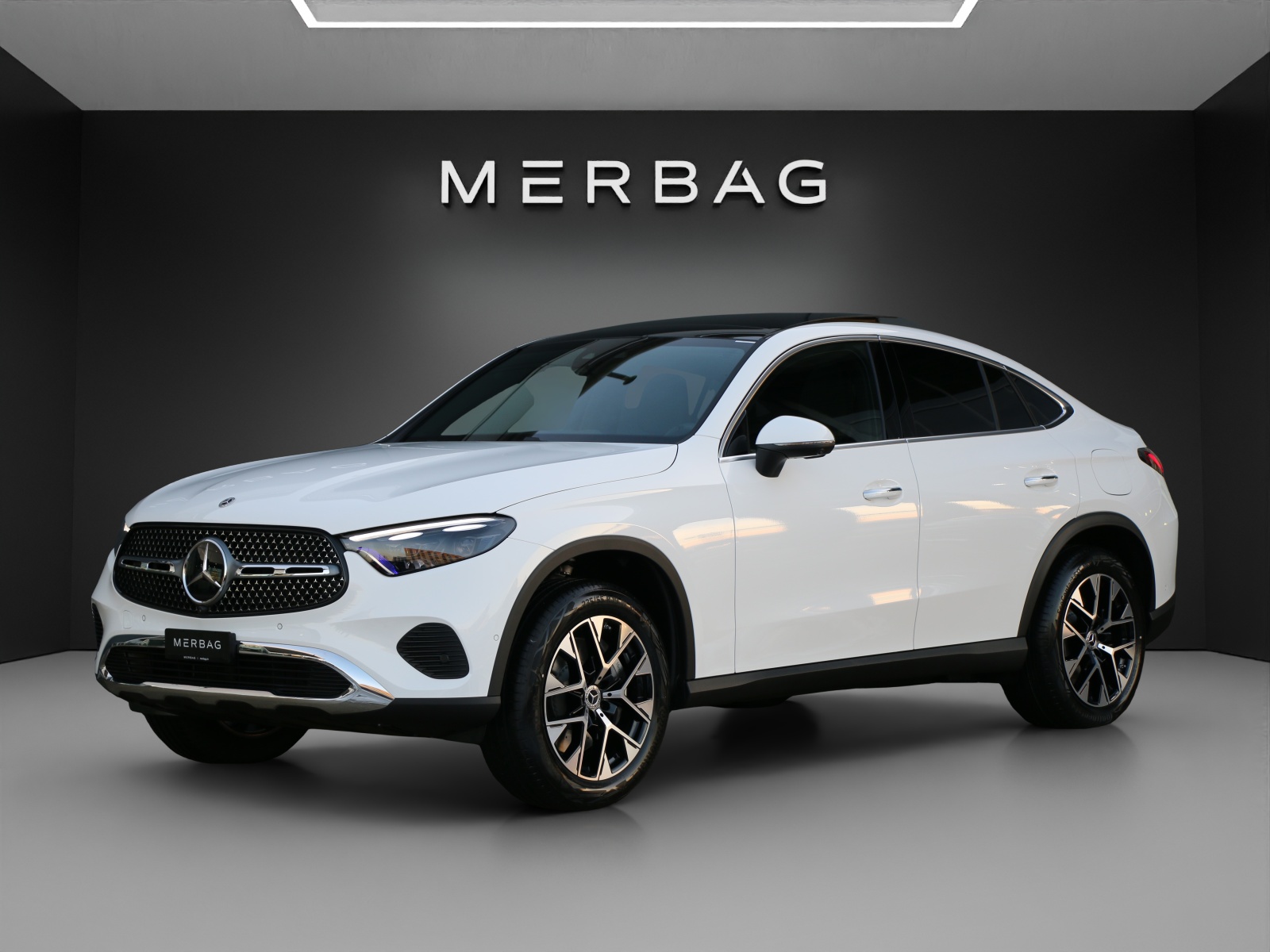 MERCEDES-BENZ GLC 300 de 4MATIC Coupé with EQ Hybrid Technology-image-0