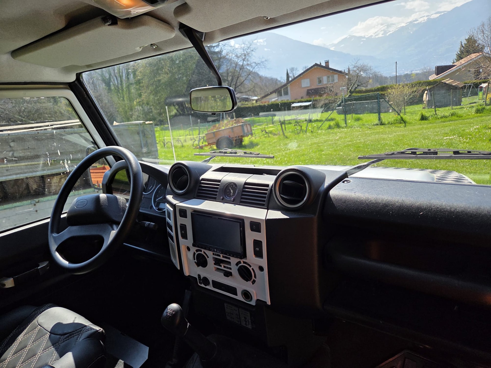 LAND ROVER TD4 130-image-1