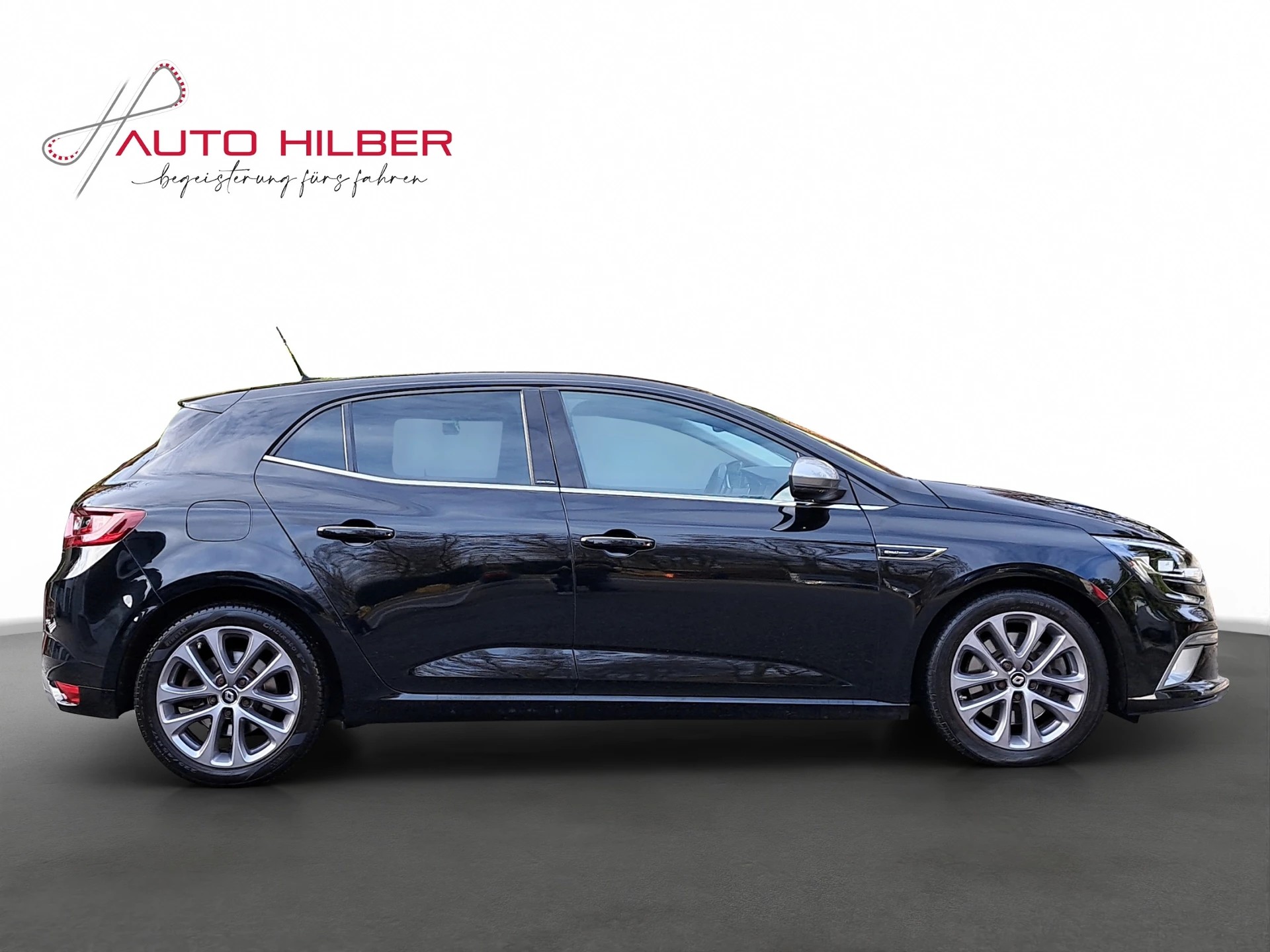 RENAULT Mégane 1.6 16V Turbo GT EDC-image-12