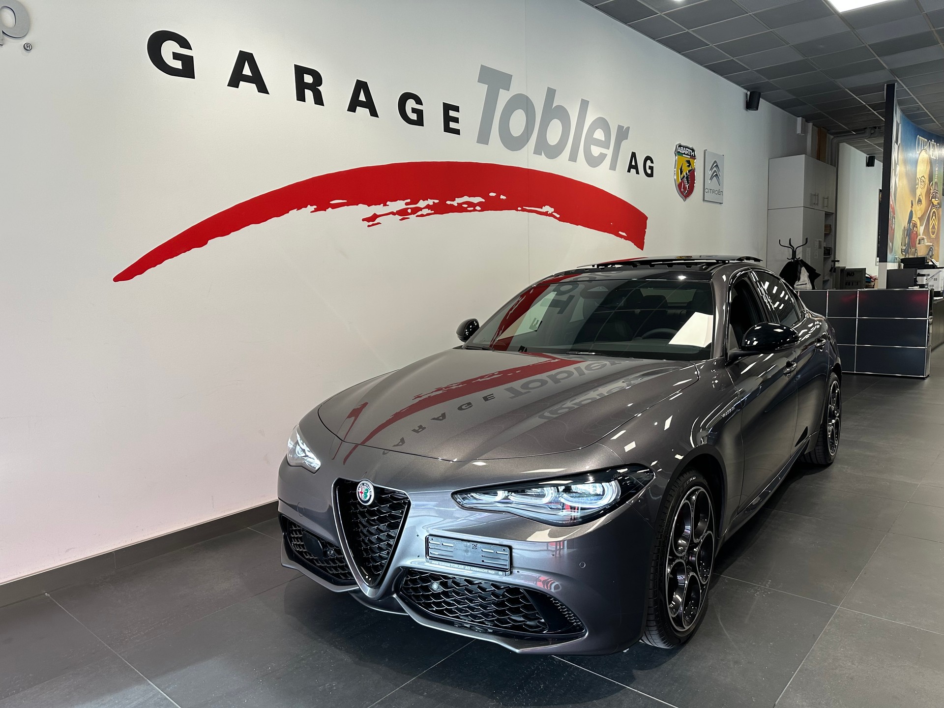 ALFA ROMEO Giulia 2.2 JTDM Veloce Q4 AT8-image-6