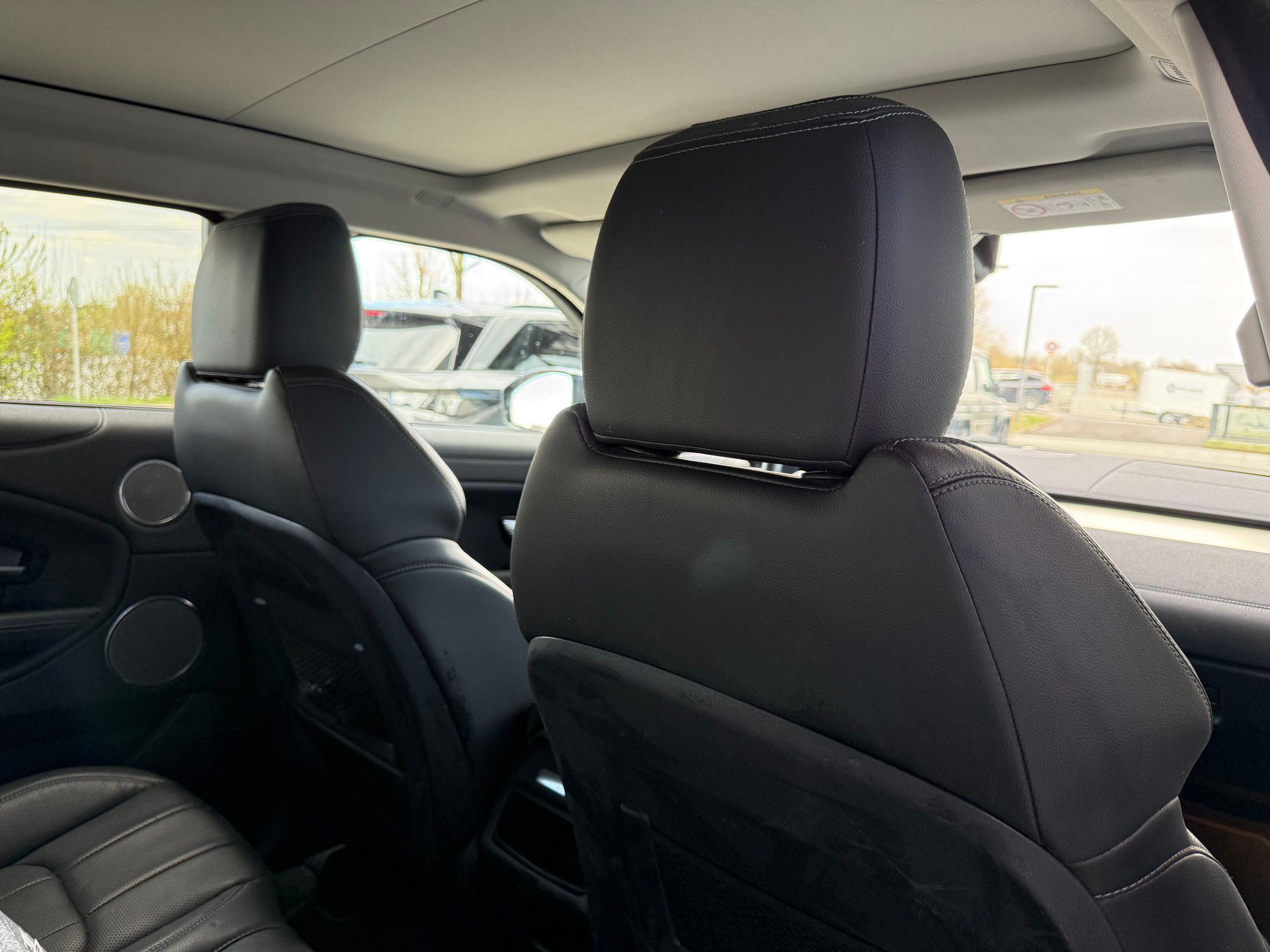 LAND ROVER Range Rover Evoque 2.0 Si4 SE Advantage AT9-image-12