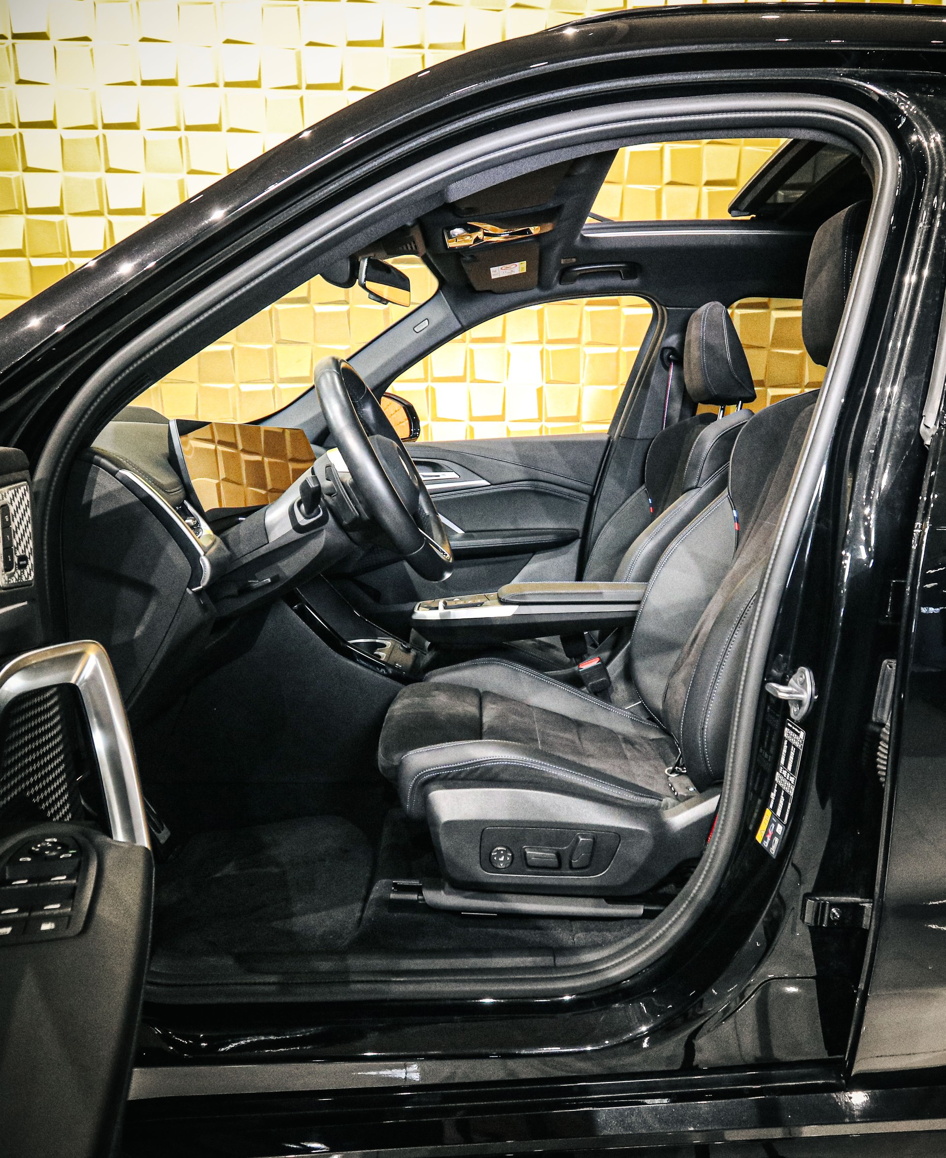 BMW X1 25e M Sport Pro xDrive-image-8