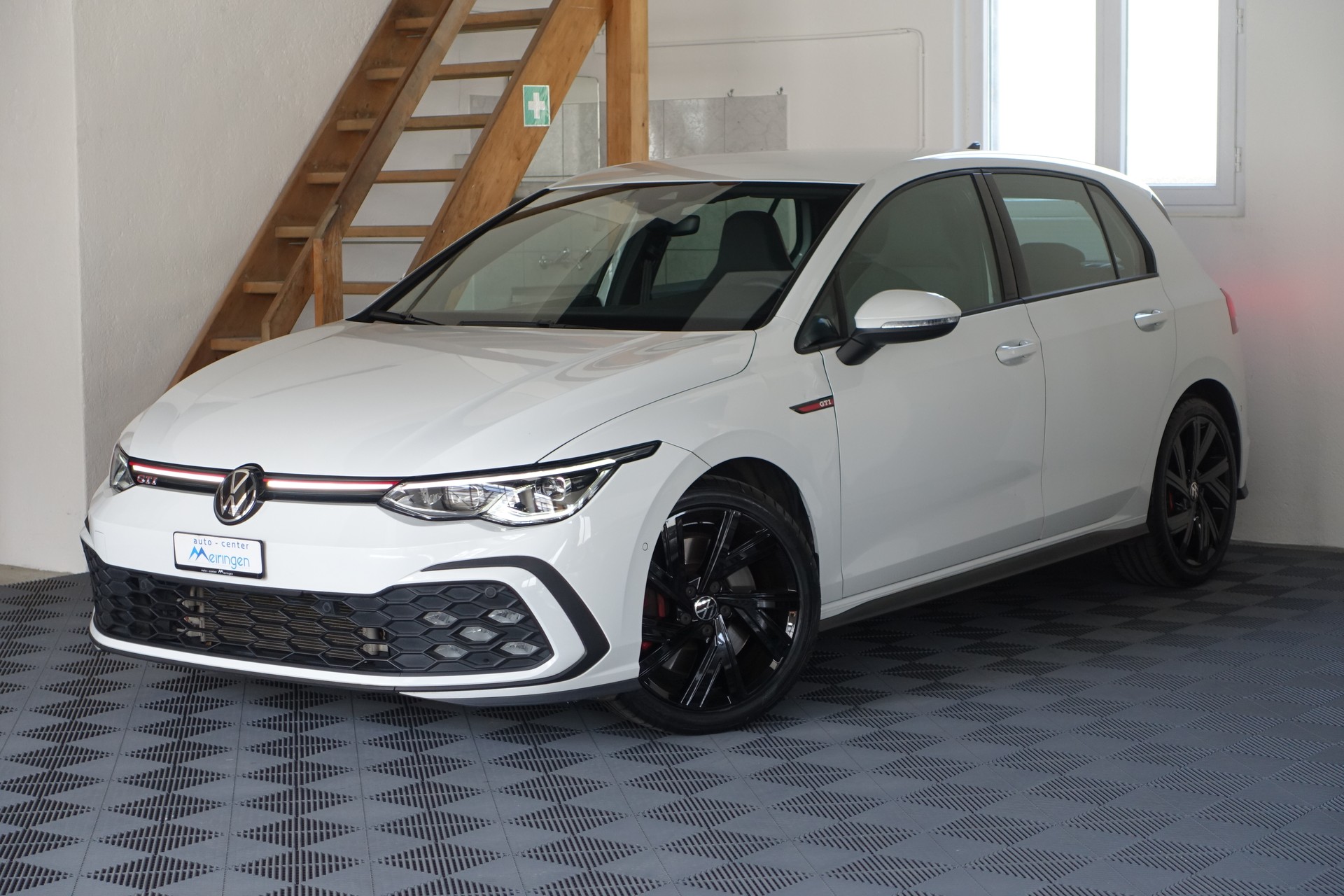 VW Golf VIII 2.0 TSI GTI DSG-image-0