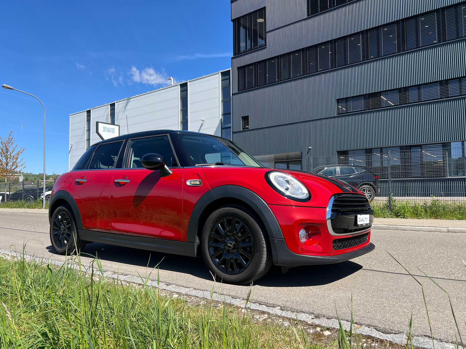 MINI Cooper Steptronic-image-8