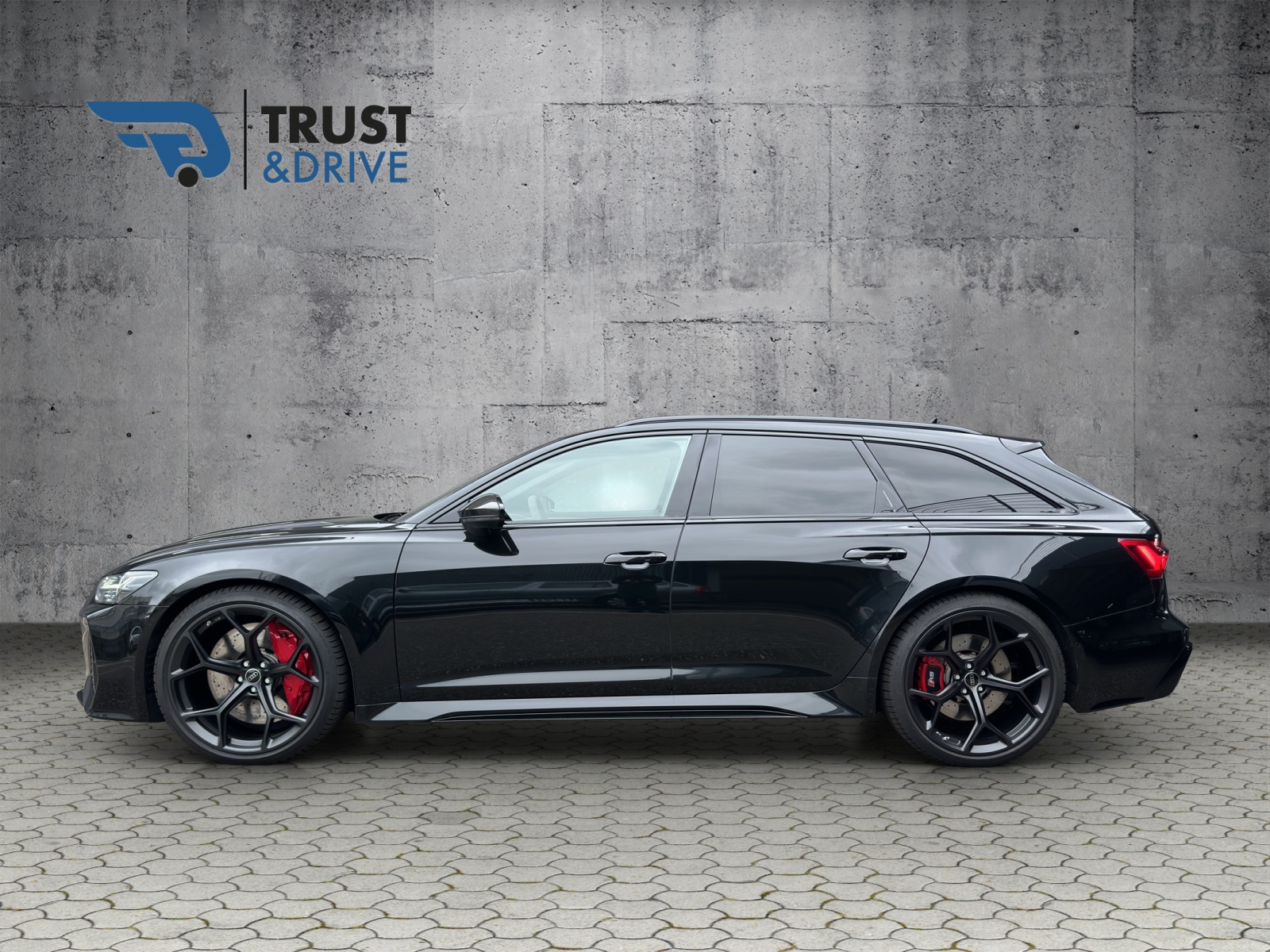 AUDI RS6 Avant 4.0 TFSI V8 Performance quattro-image-2