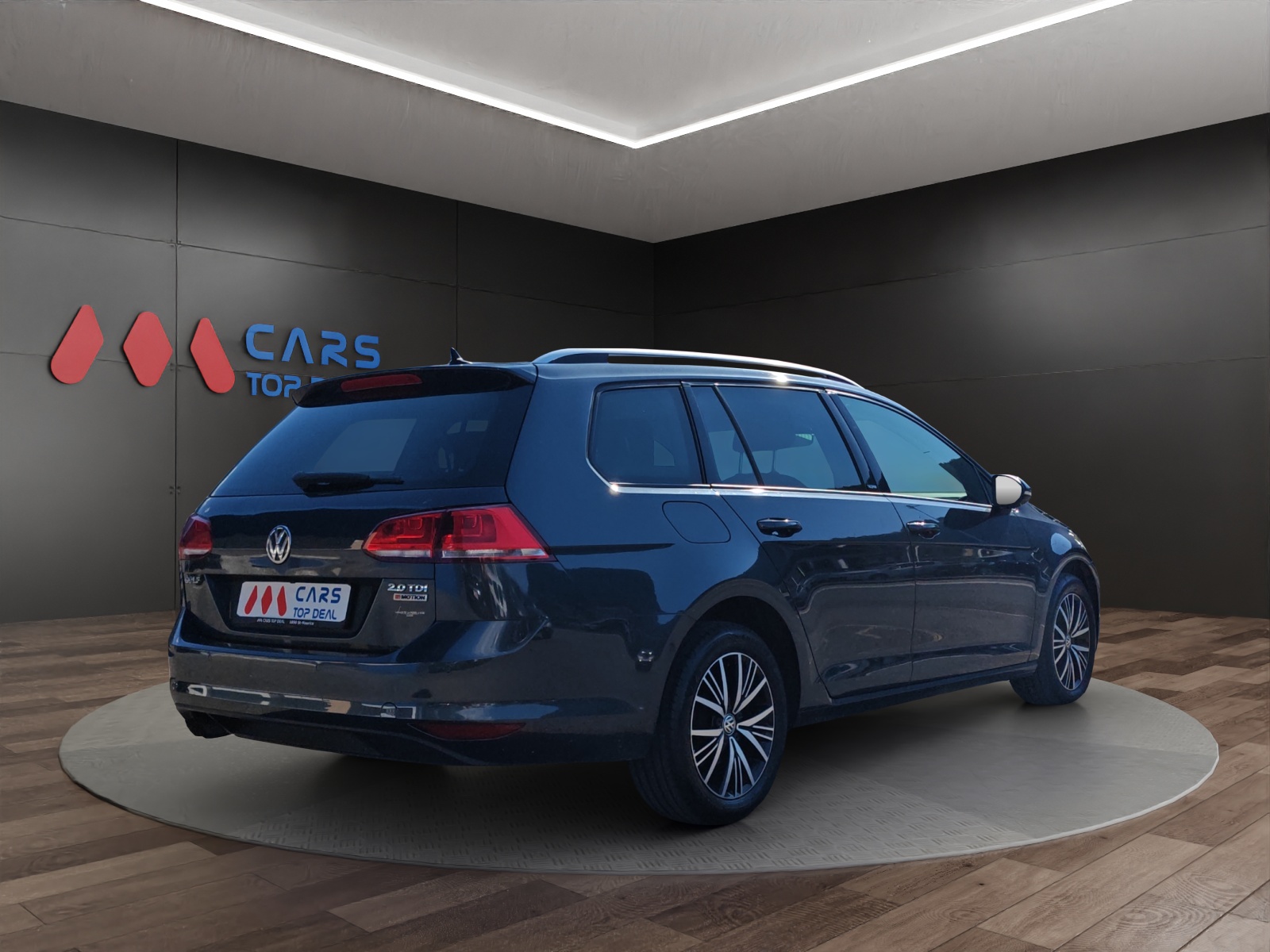 VW Golf Variant 2.0 TDI Allstar 4Motion-image-4