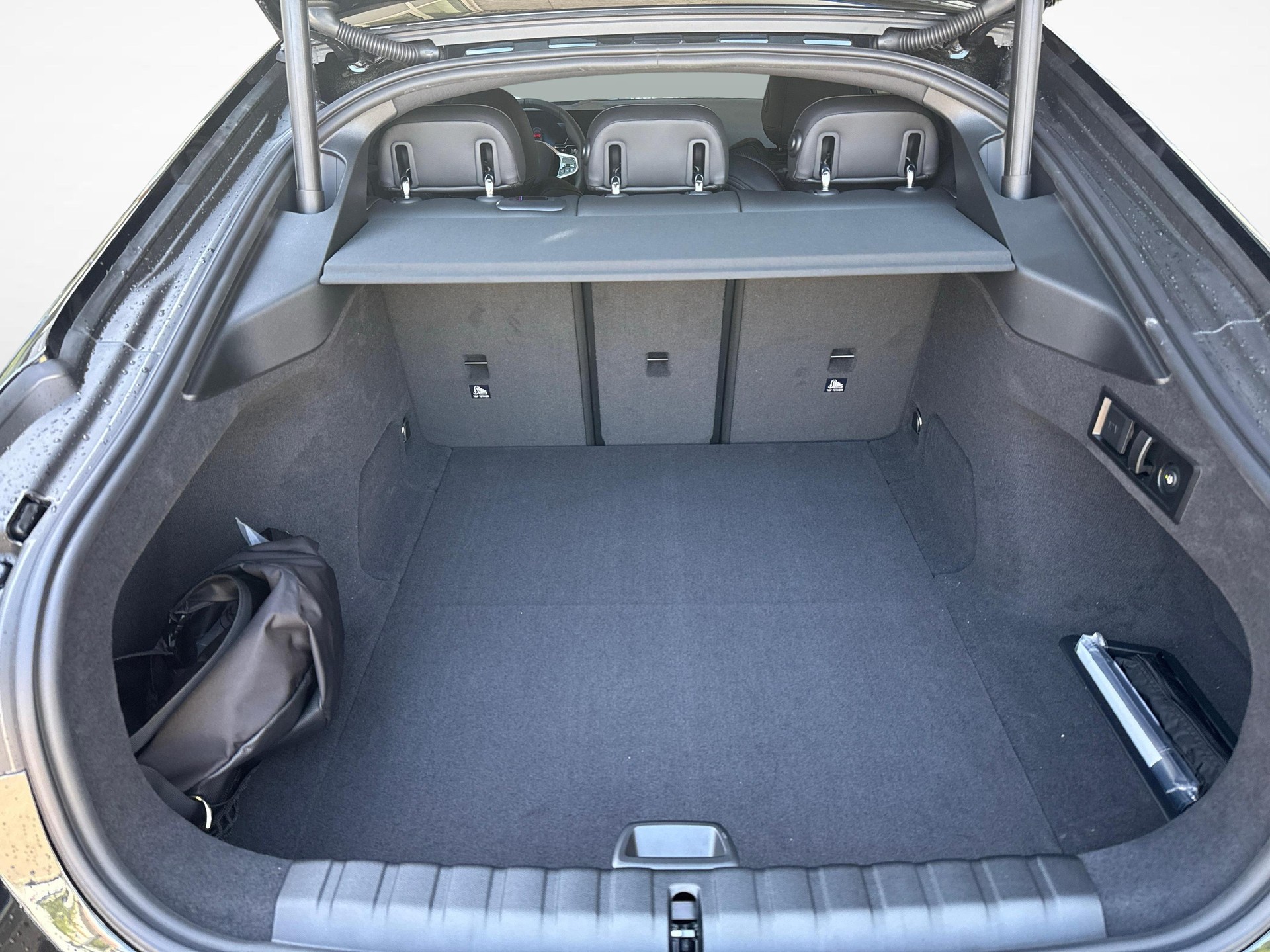 BMW i4 xDrive40 Kit M Sport Pro-image-11