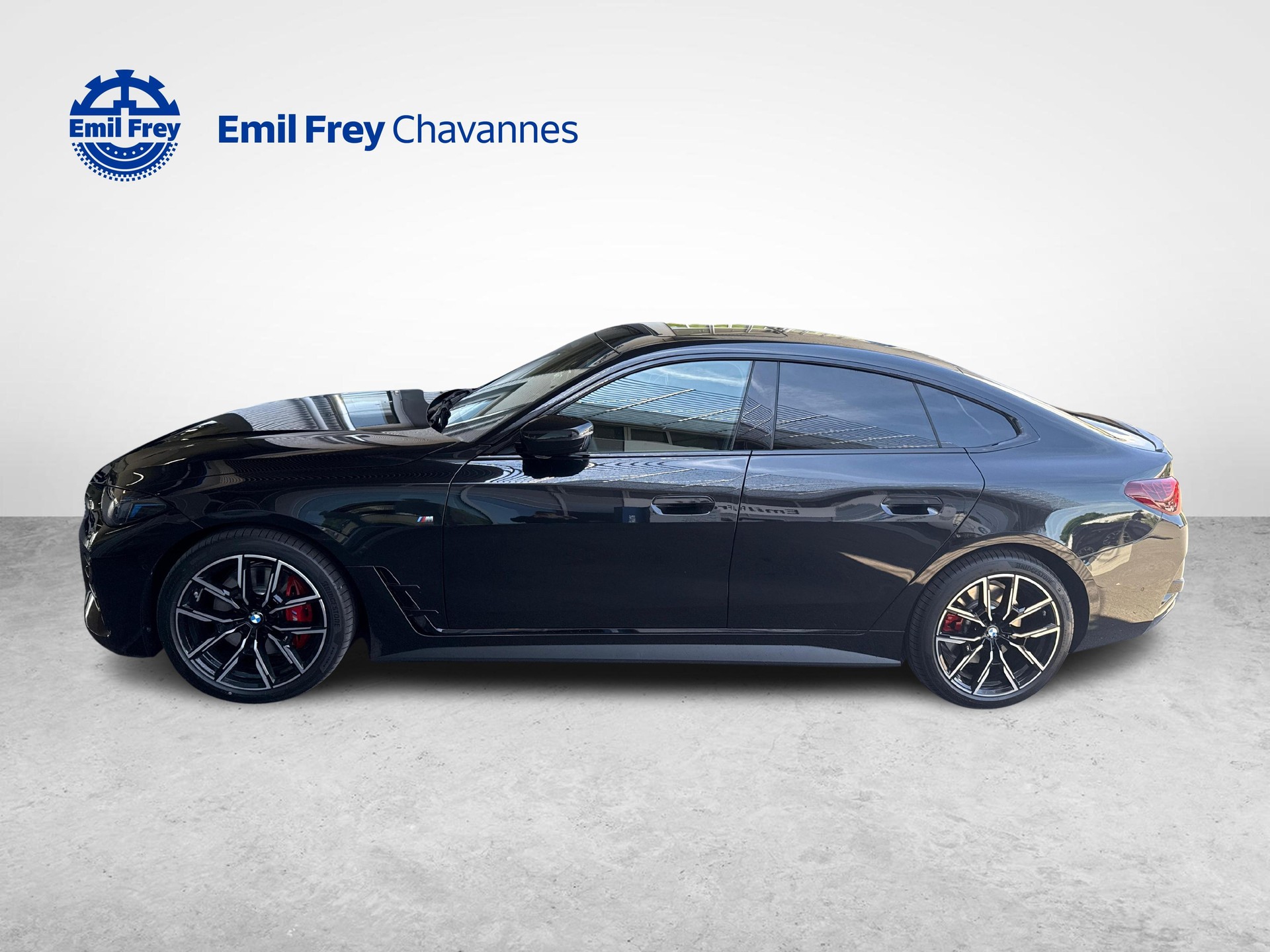 BMW i4 xDrive40 Kit M Sport Pro-showroom-element-1