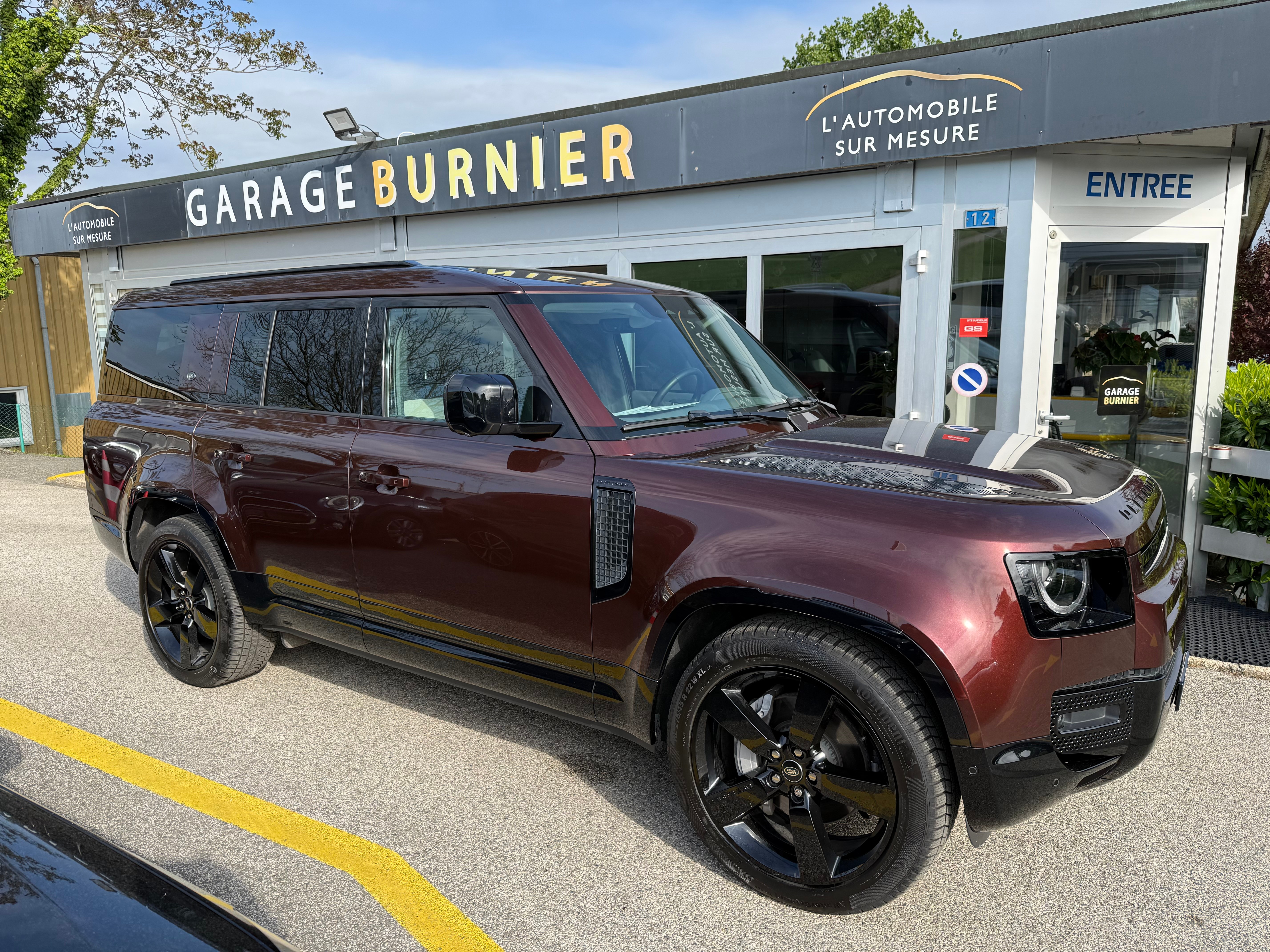 Car photo