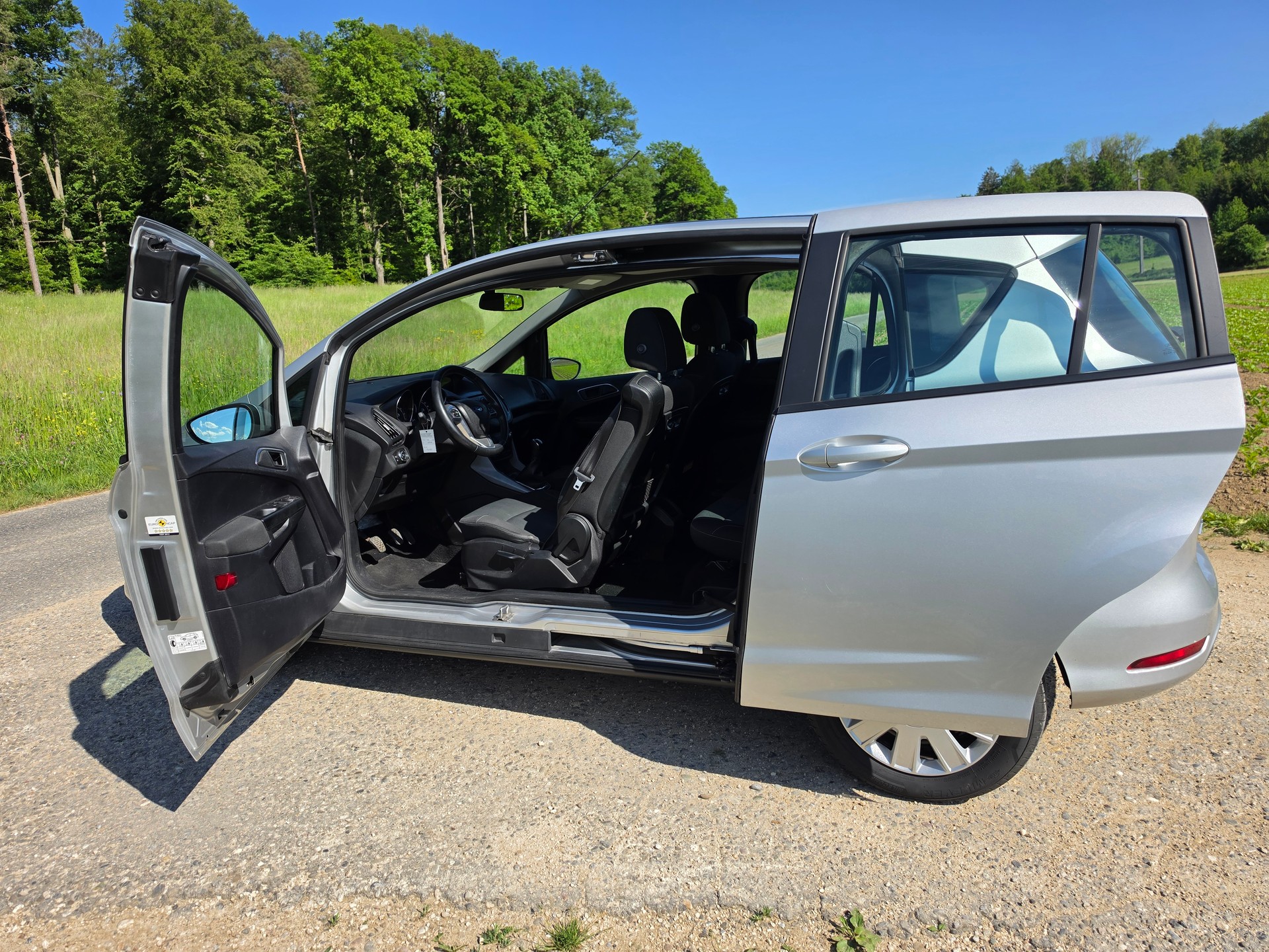 FORD B-Max 1.0 SCTi Titanium-image-7