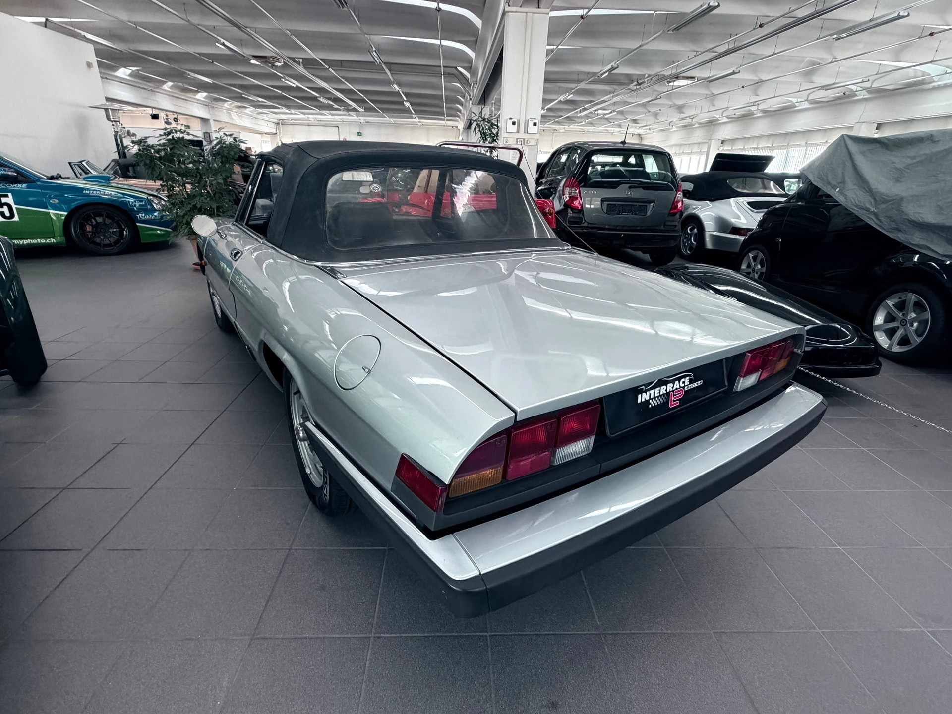 ALFA ROMEO Spider 2.0 (Veloce)-image-2