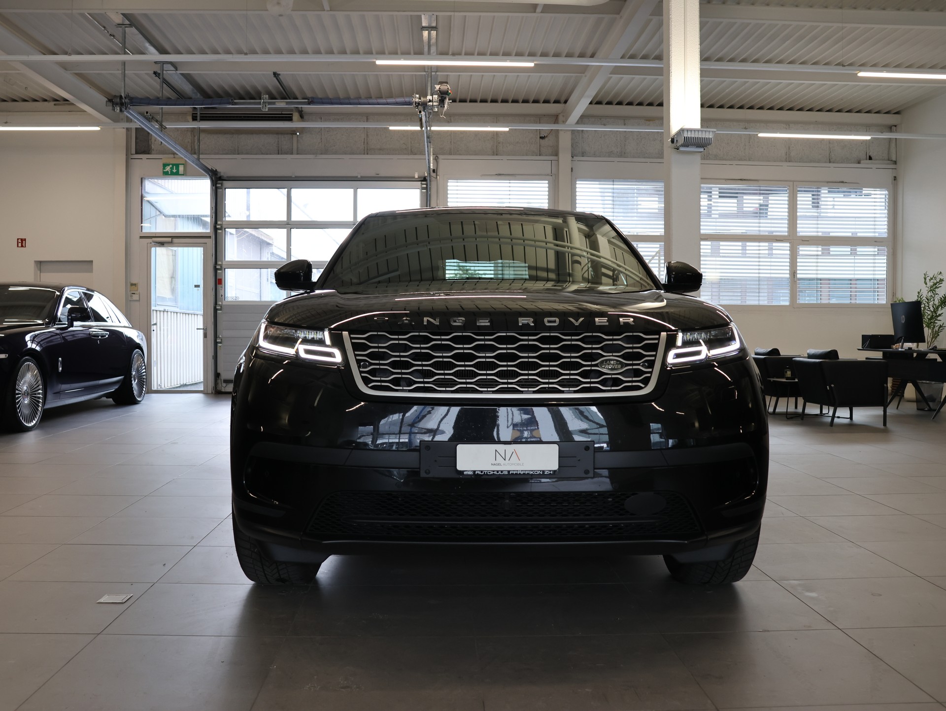 LAND ROVER Range Rover Velar R-Dynamic P 250 SE Automatic *Panorama*Meridian*Assistenten*-showroom-element-2