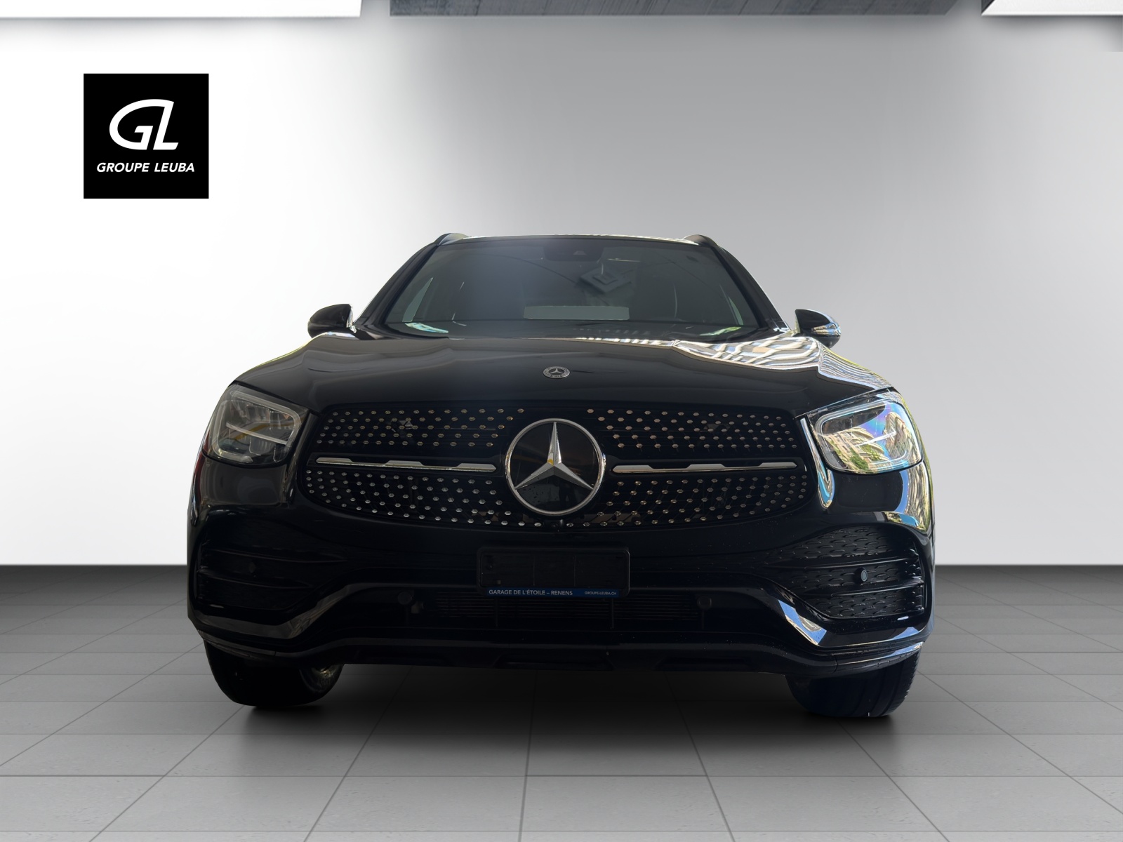 MERCEDES-BENZ GLC 300 e AMG Line 4Matic-image-1
